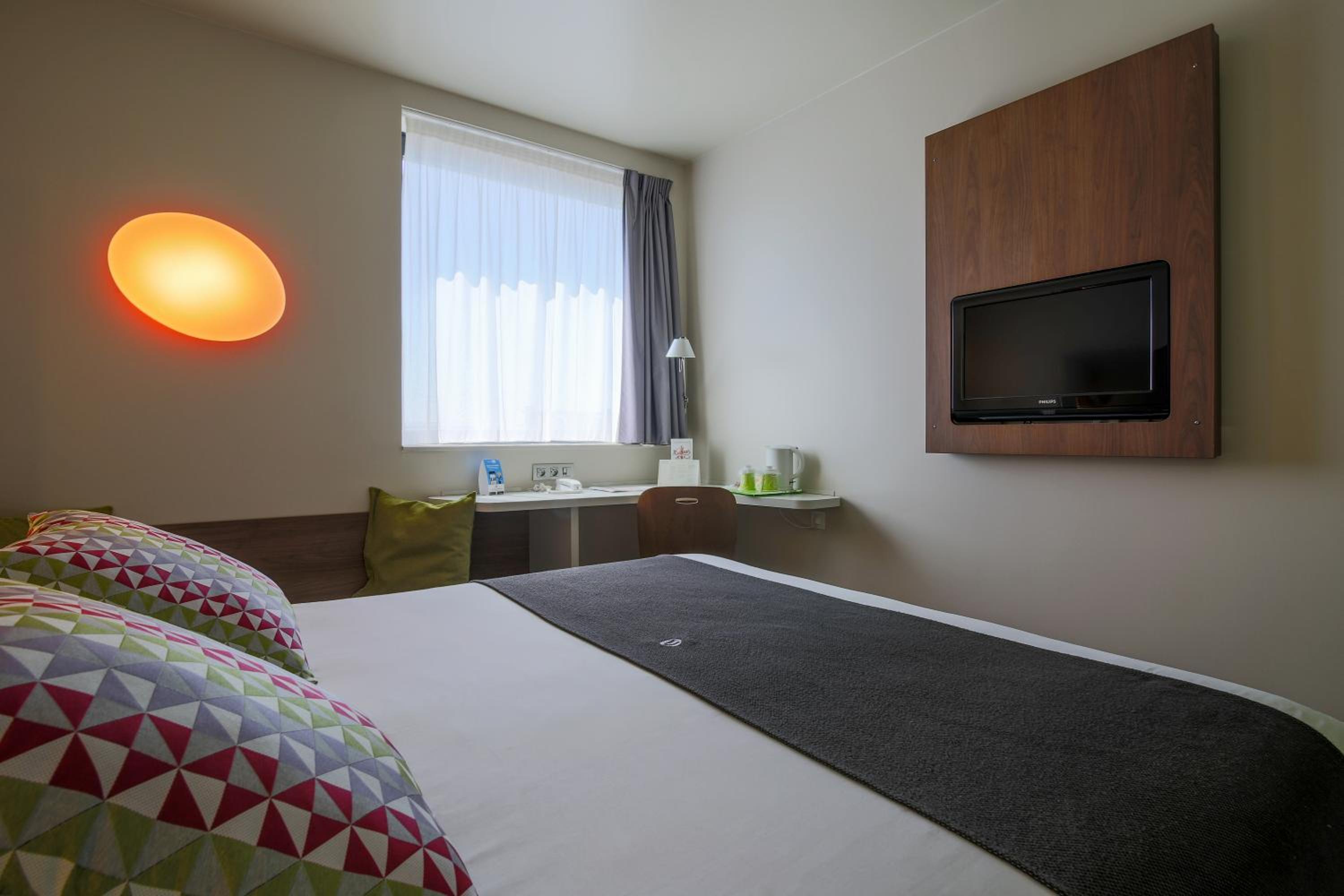 Standard Double Room - Photo 1