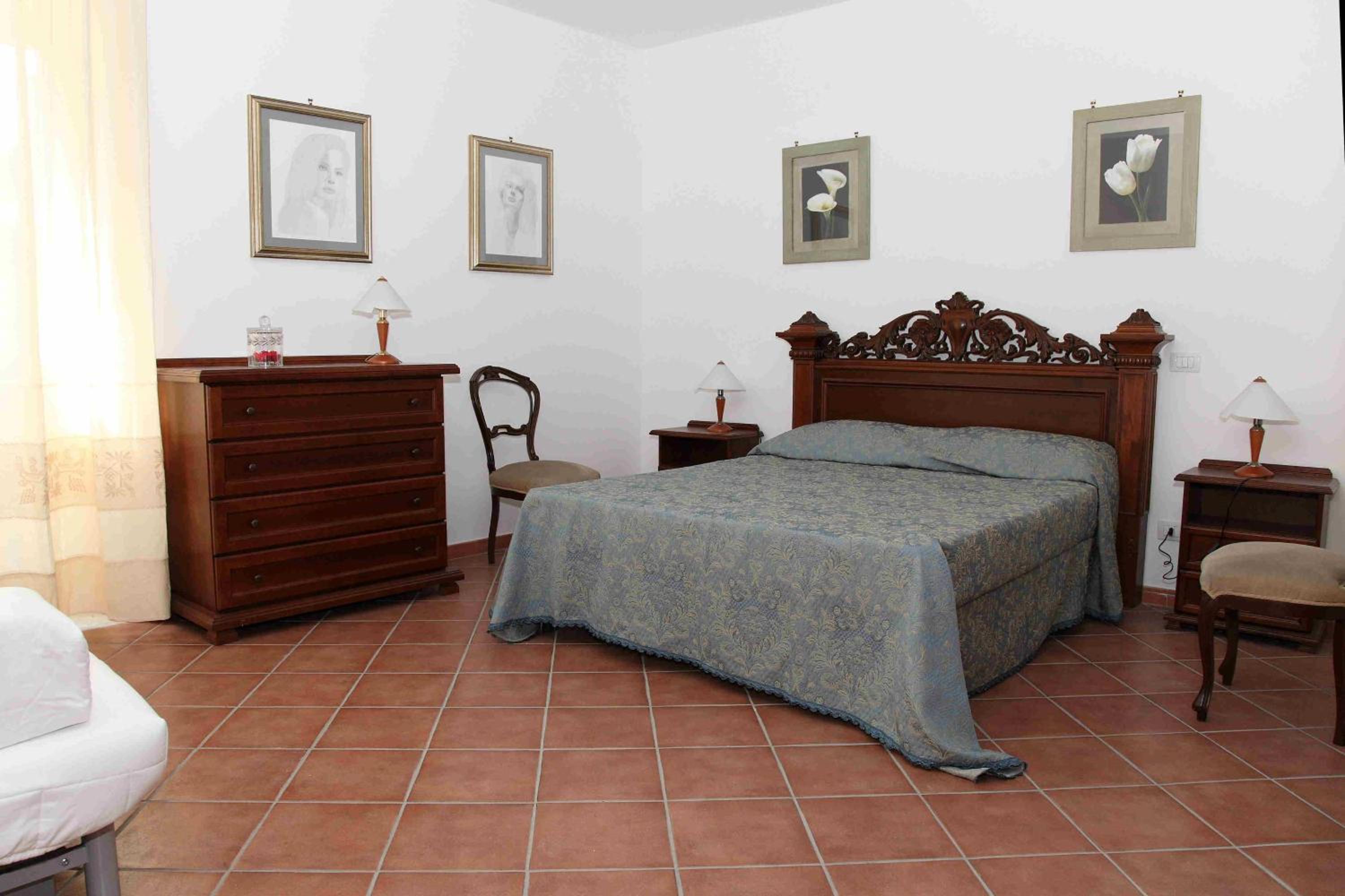 Apartment with Terrace photo 3