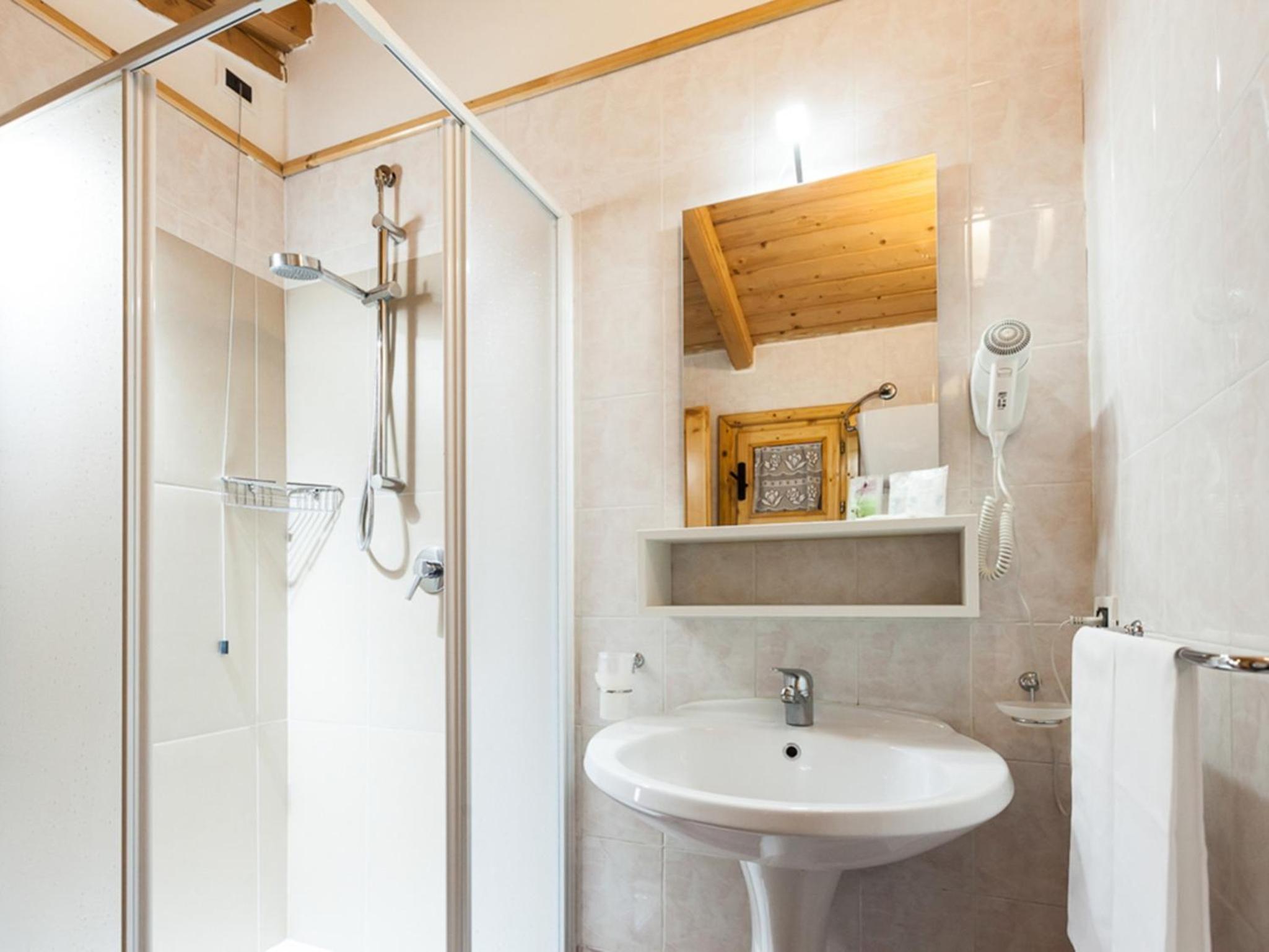 Two-Bedroom Chalet with Kitchen - Photo 6