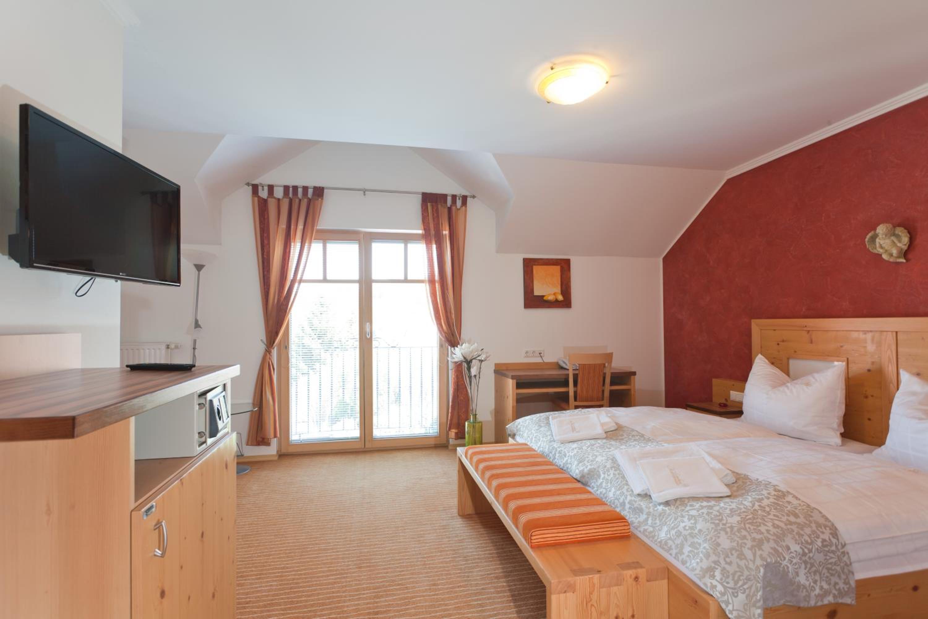 Superior Double Room - Photo 5