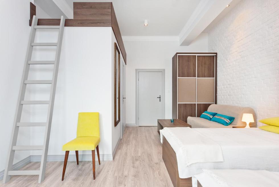 Standard Apartment - Photo 2