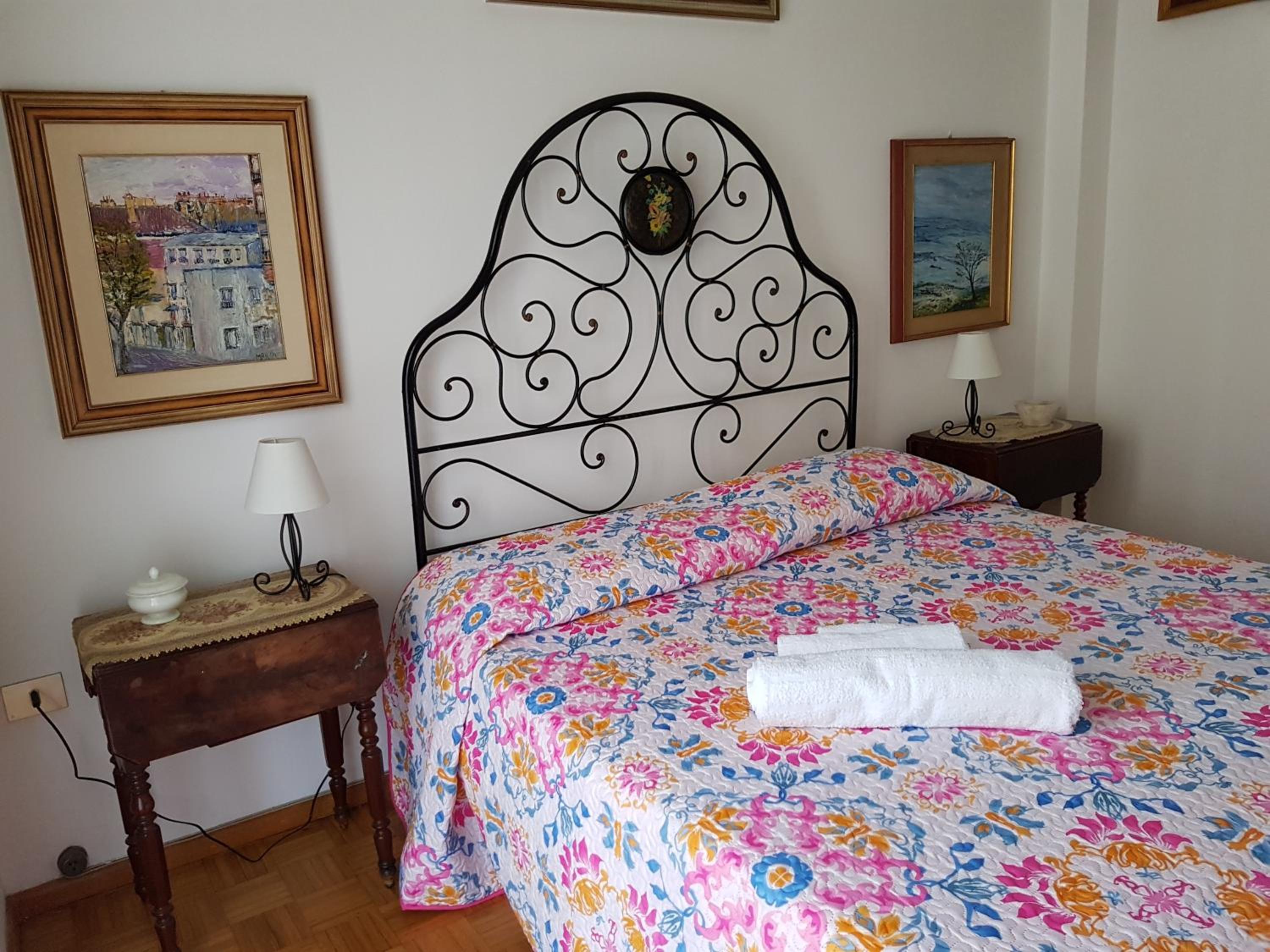 Double Room with Private External Bathroom