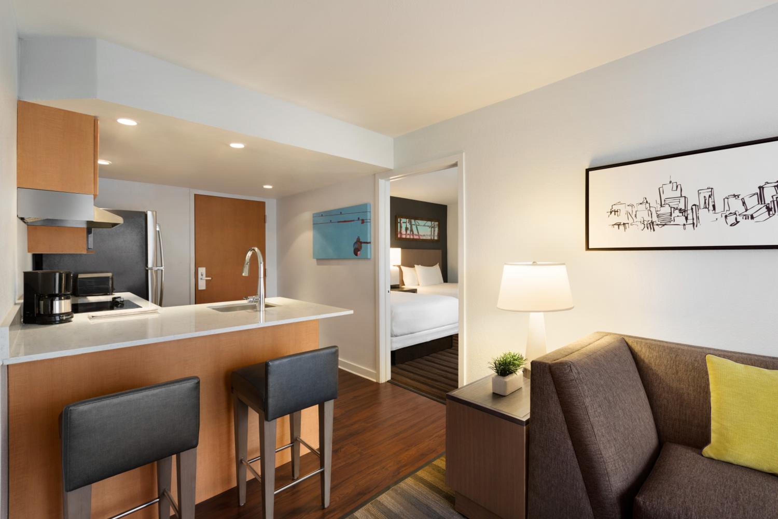 Studio Suite with Two Double Beds