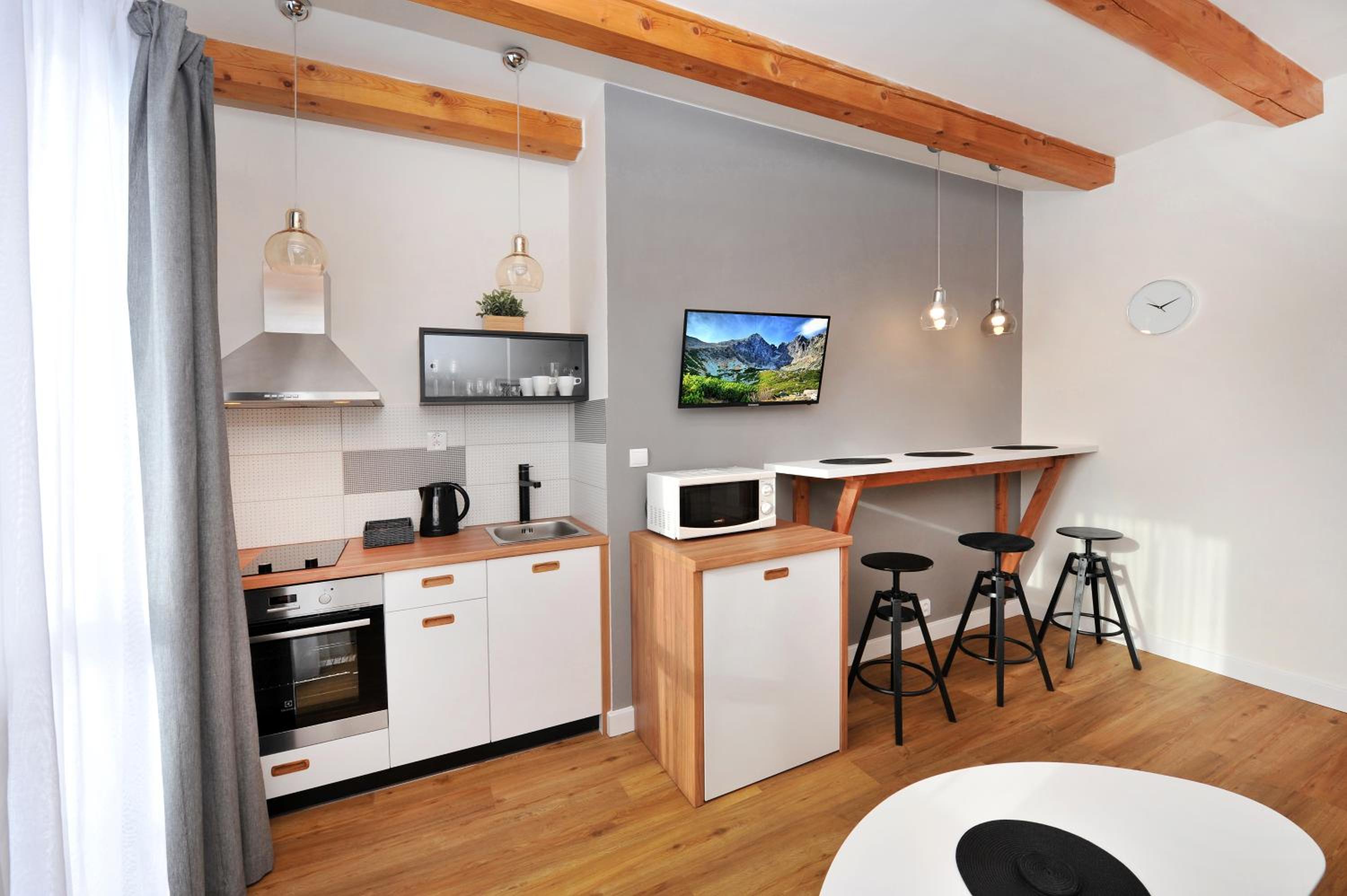 One-Bedroom Apartment (3 Adults) photo 3
