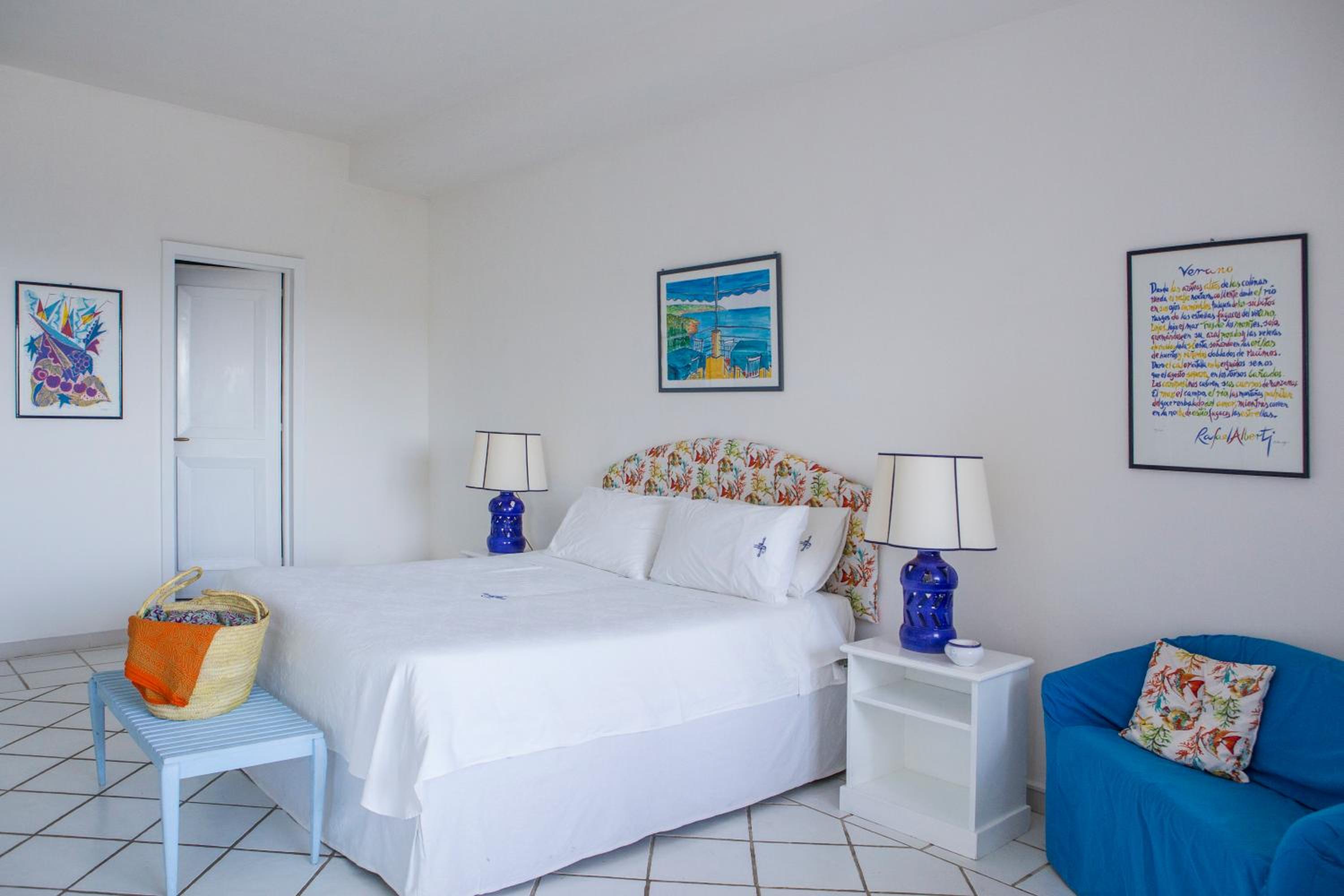 Triple Room with Sea View - Photo 4