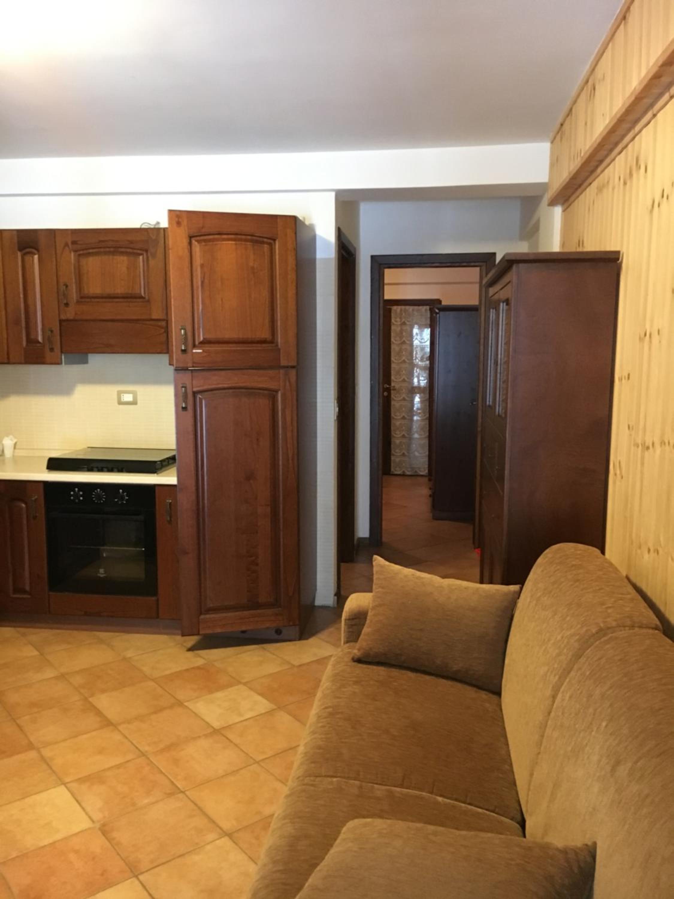 Apartment photo 2