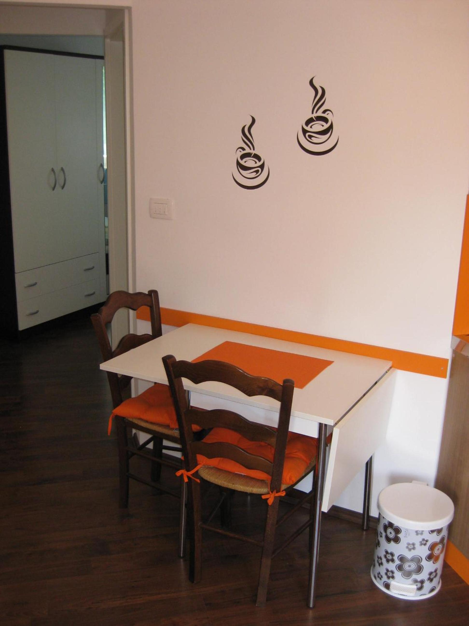 Studio Apartment - Photo 19