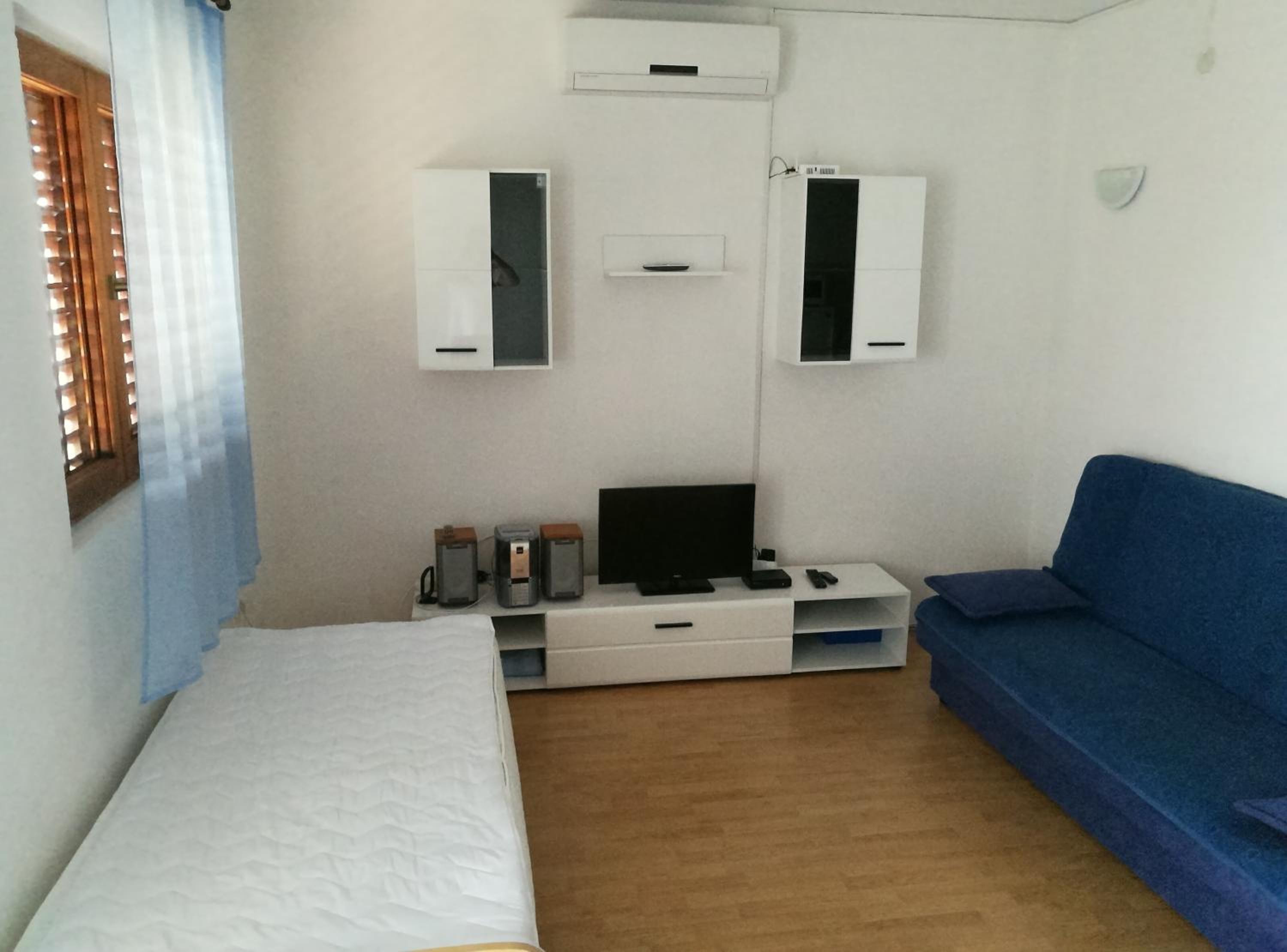 Apartment with Sea View photo 1