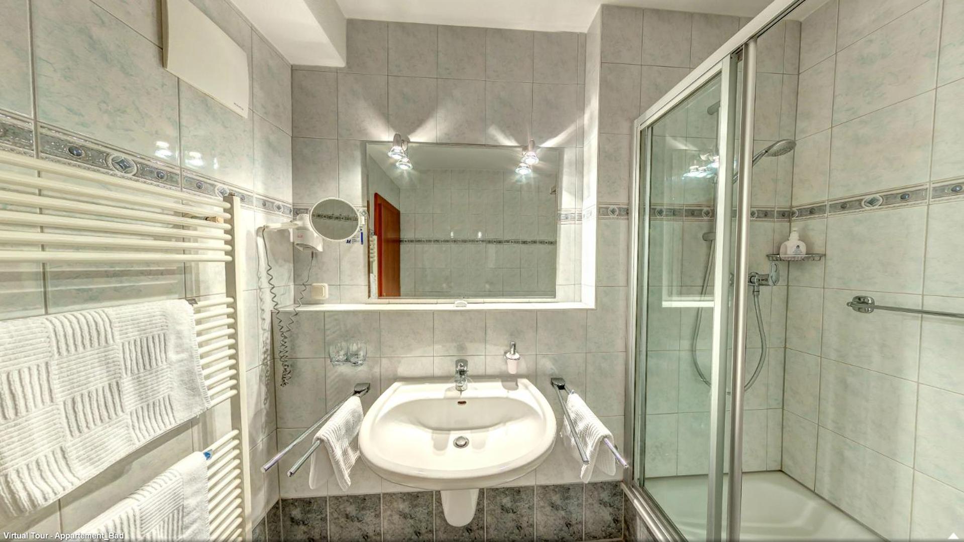 Deluxe Double Room - Main Building, photo 7