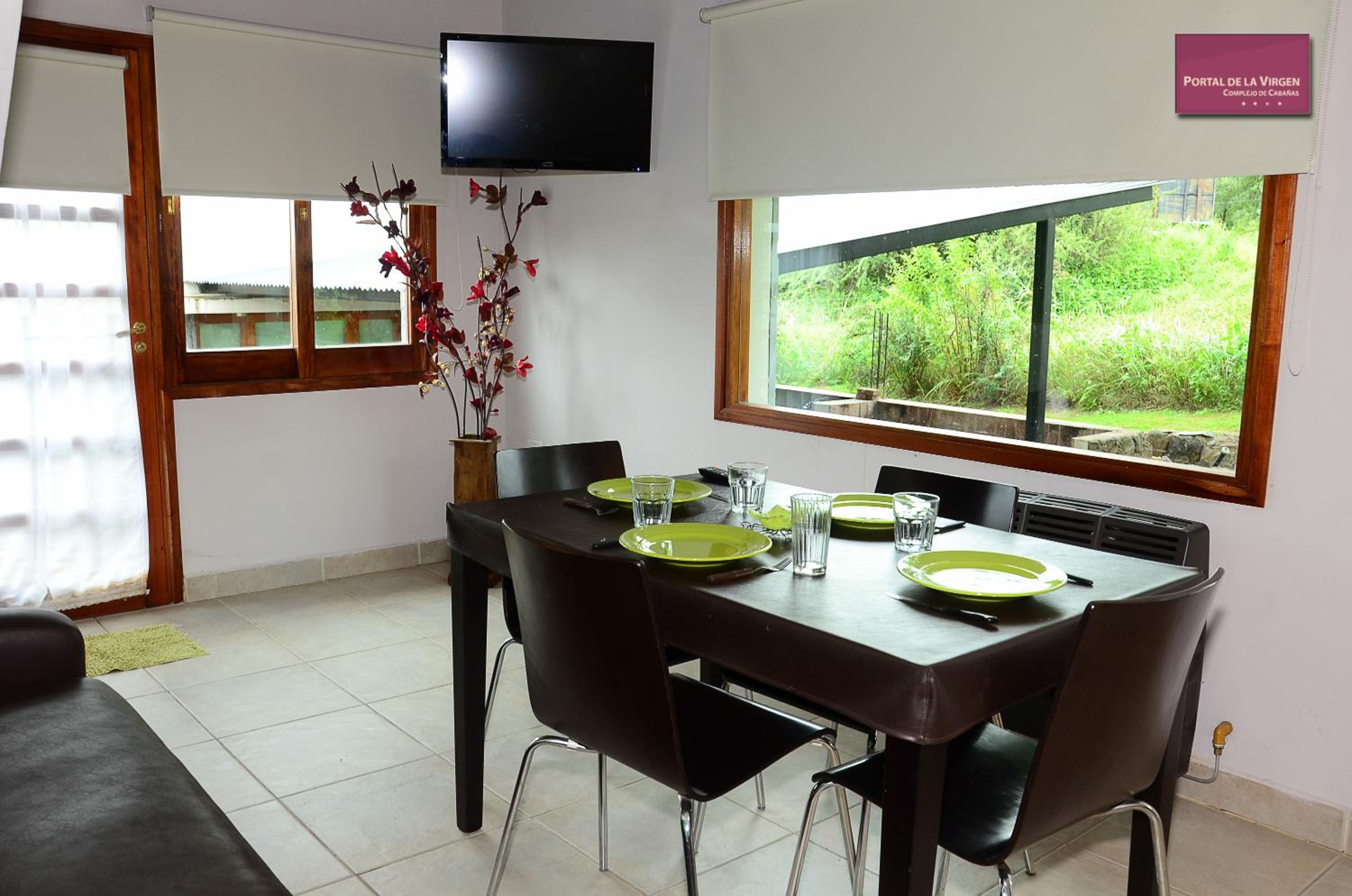 One-Bedroom Bungalow photo 2