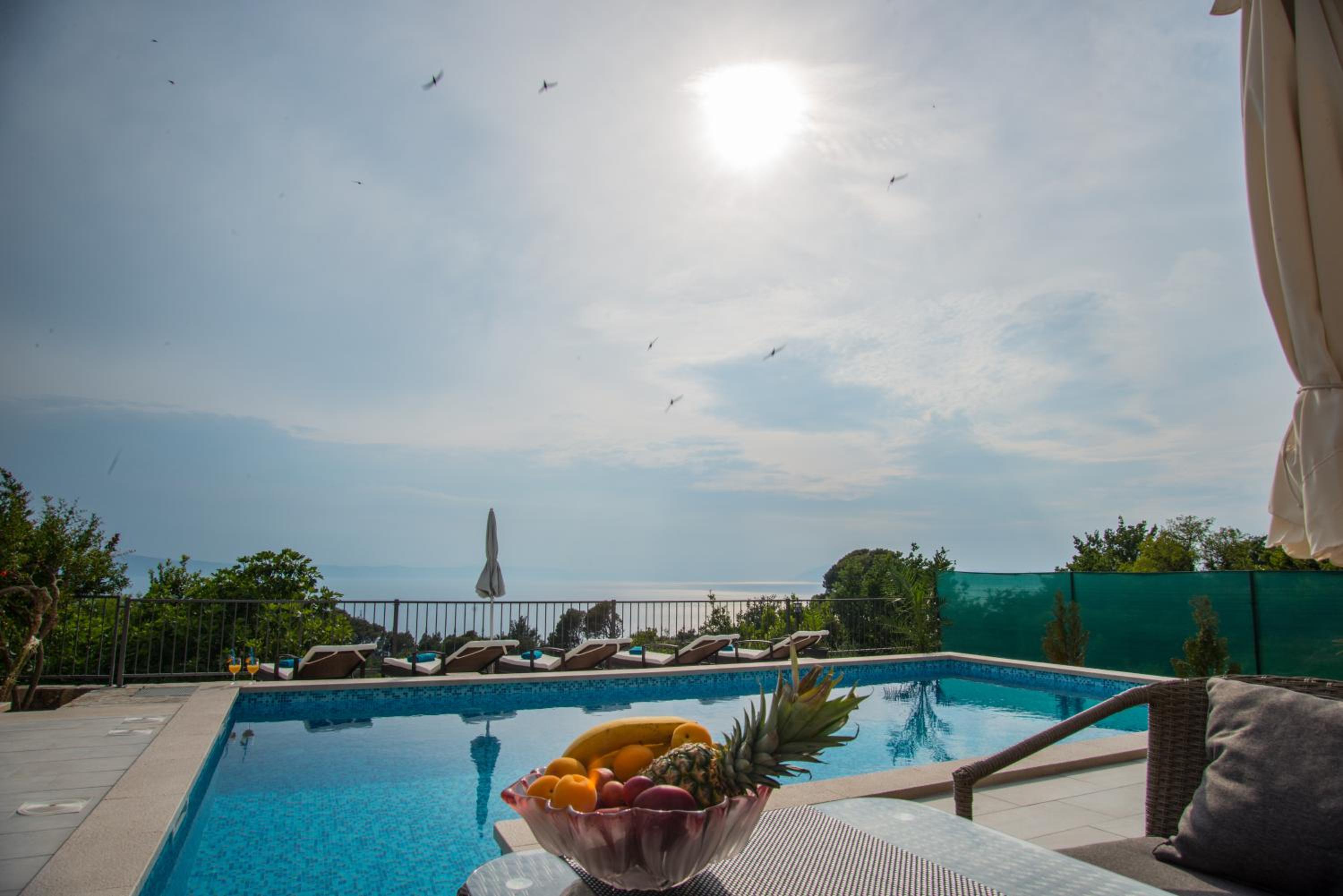Villa with Sea View - Photo 39
