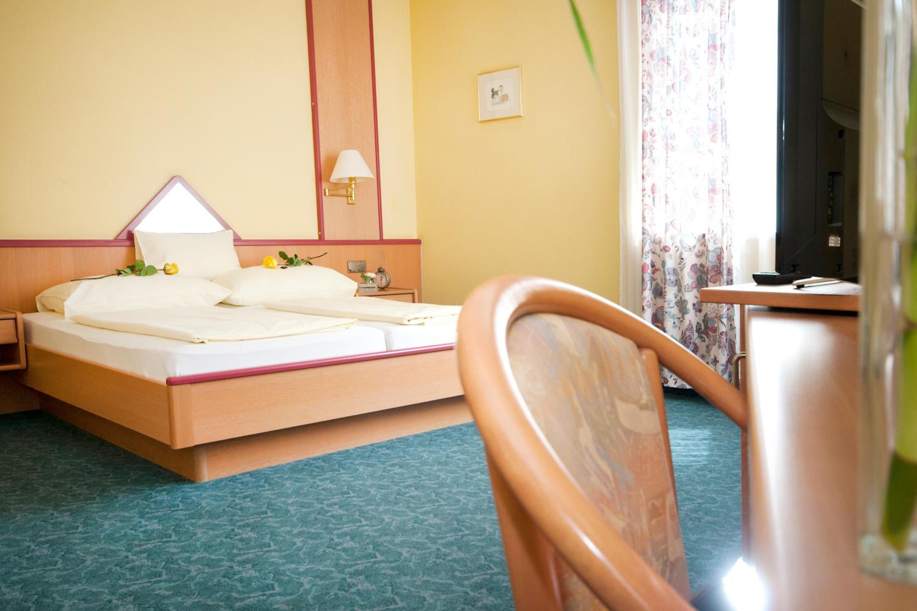 Double Room - Photo 5
