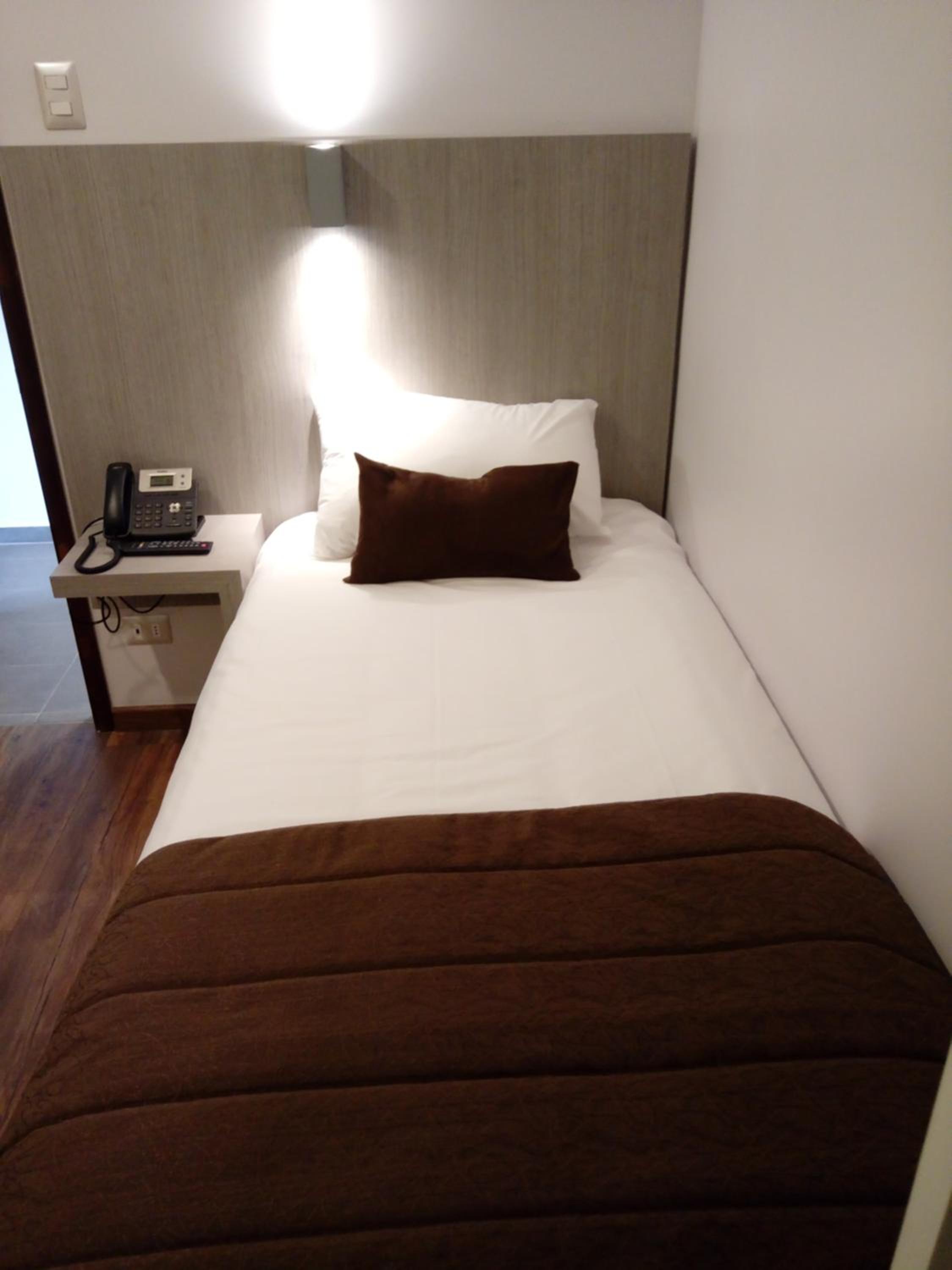 Single Room photo 1