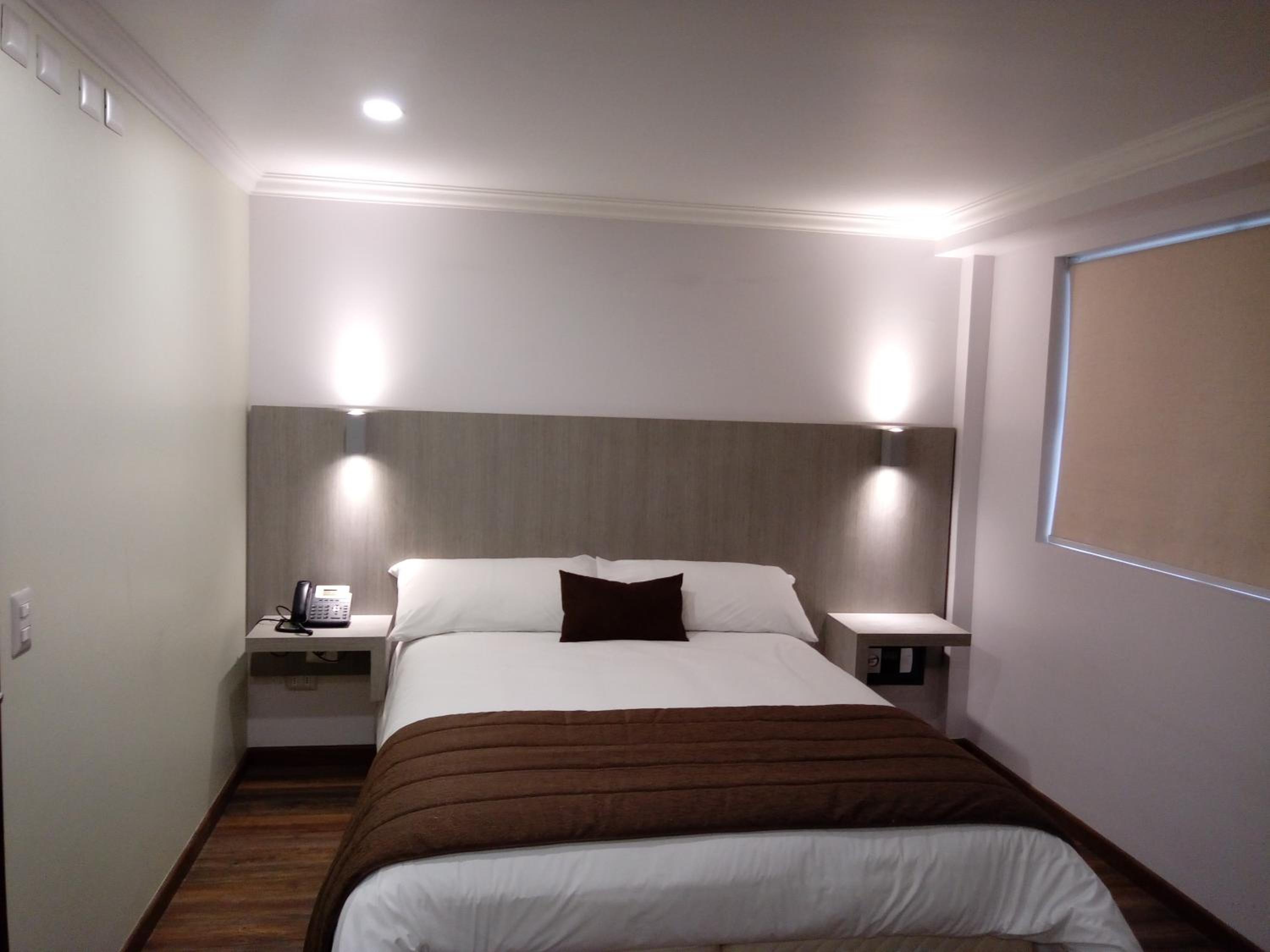 Standard Double Room photo 3