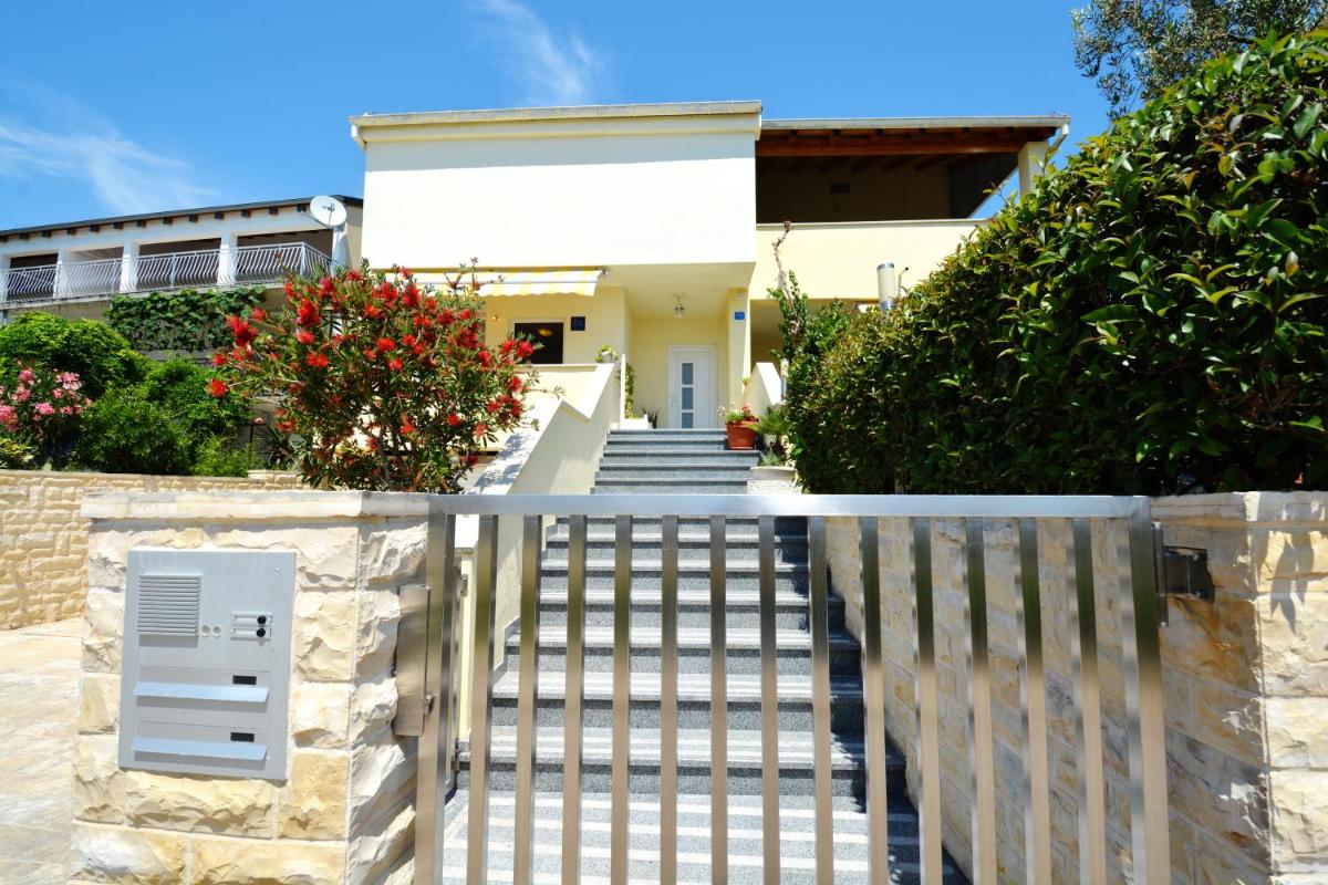 Studio with Balcony