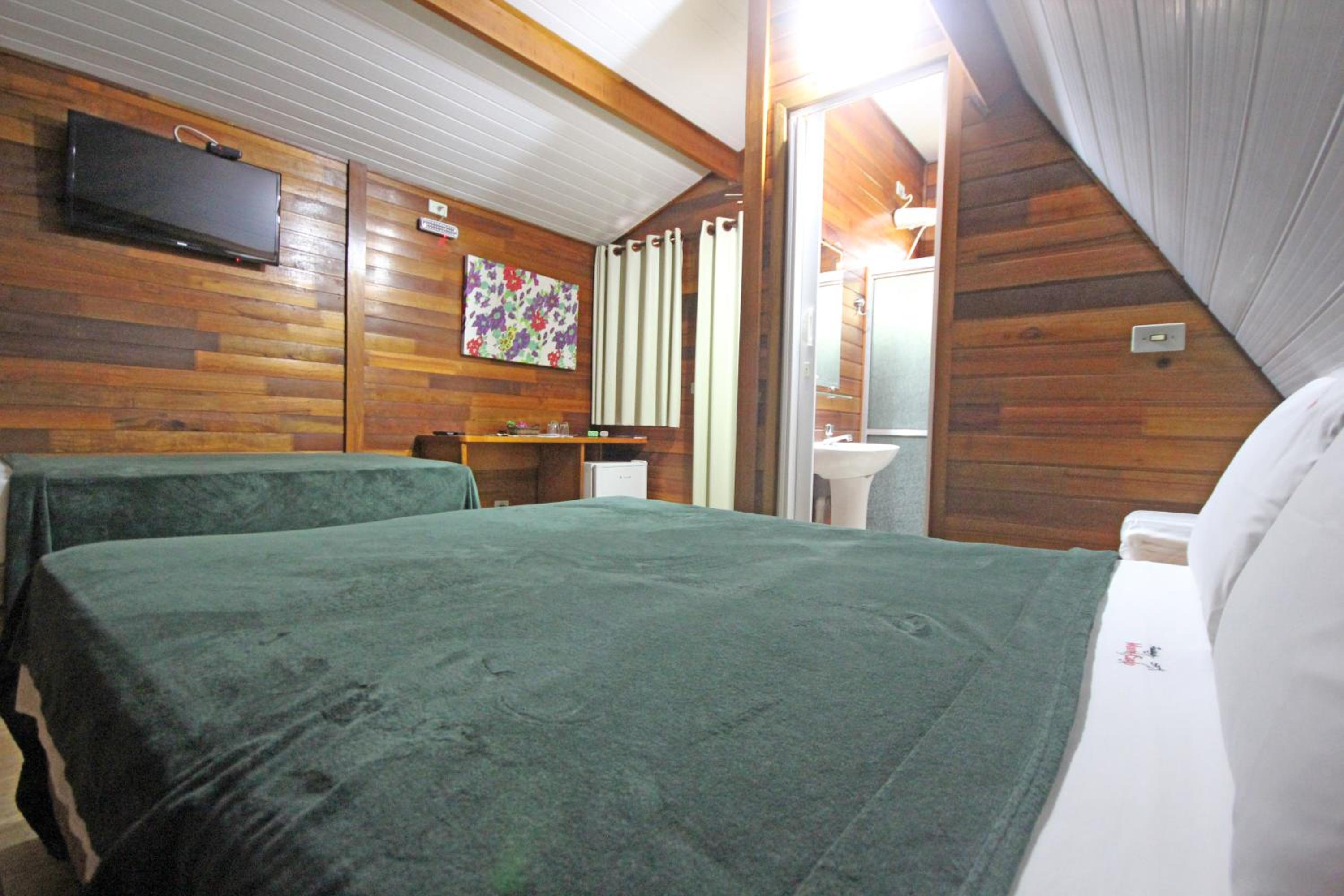 Chalet (3 Adults) photo 1