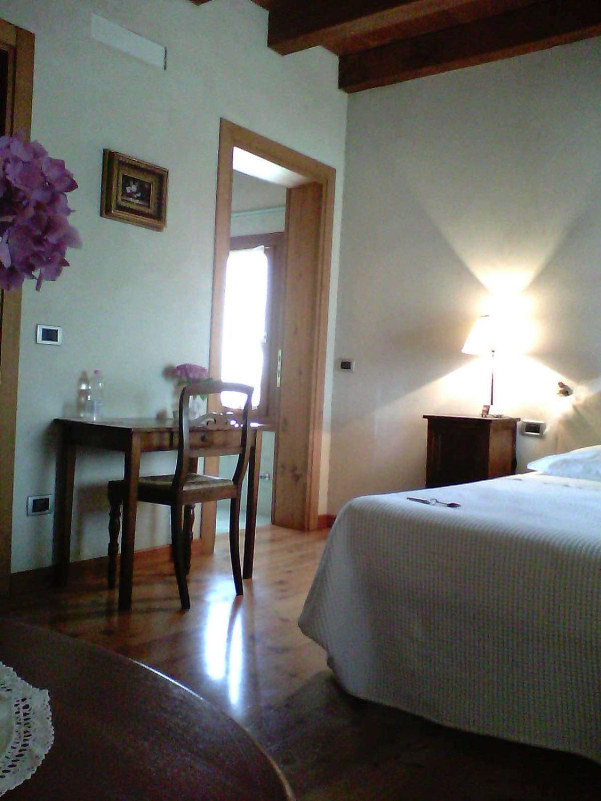 Double or Twin Room photo 2