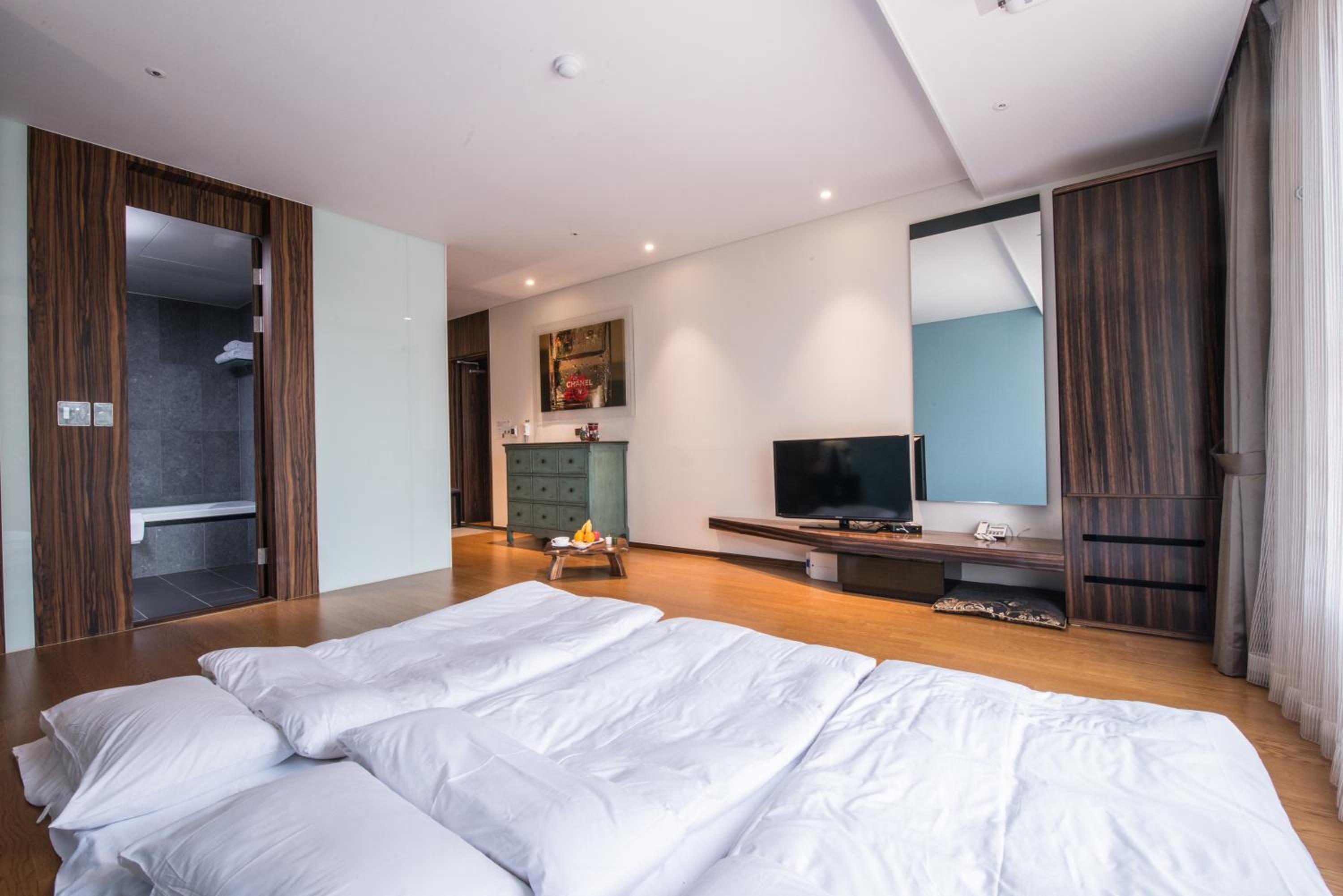 Koreanisches Ondol-Zimmer