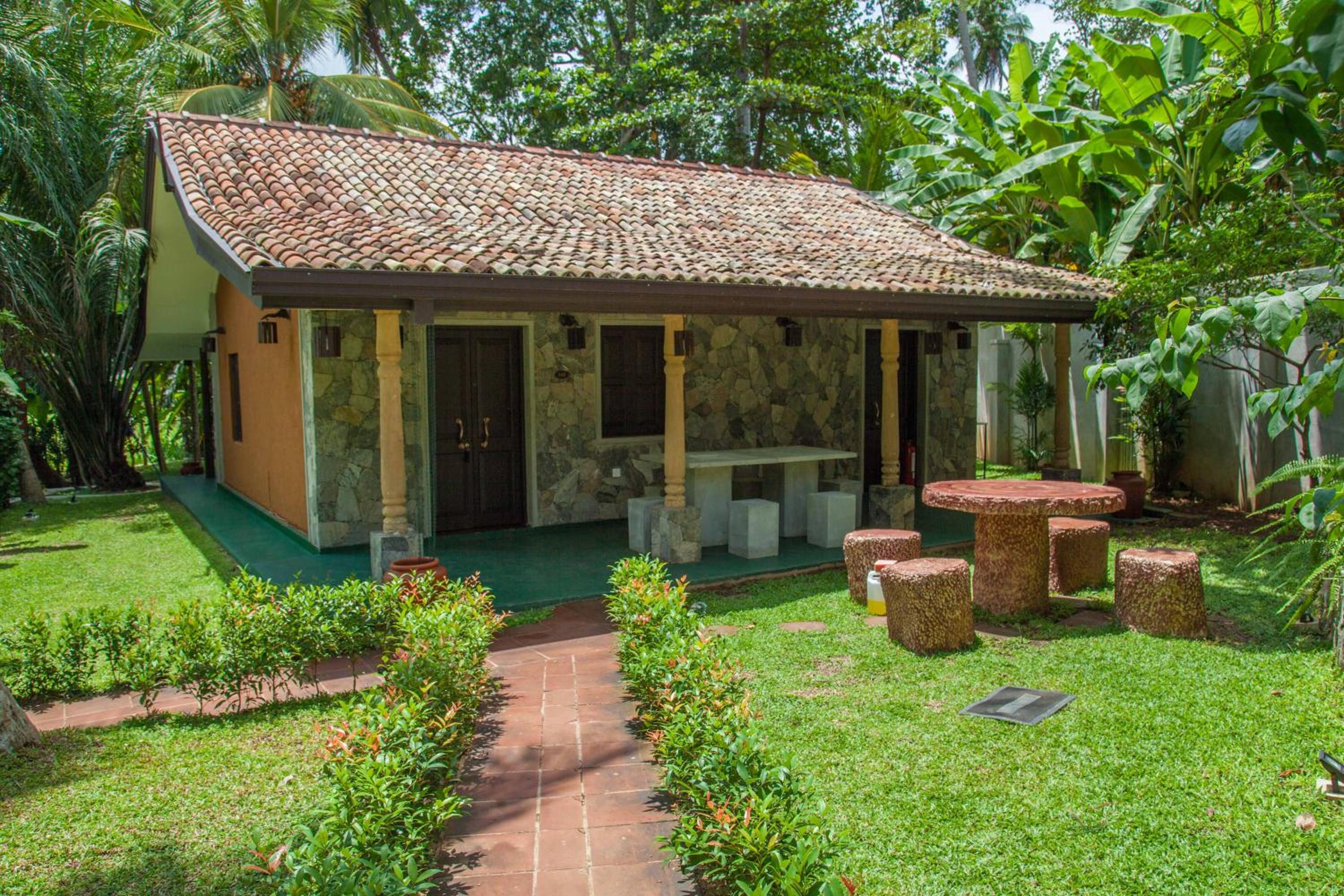 Three-Bedroom Villa photo 2