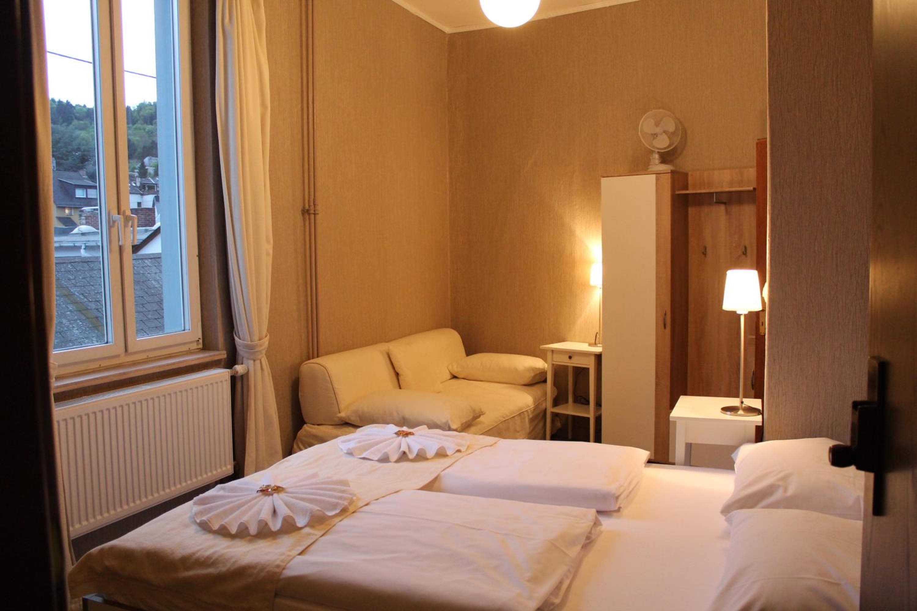 Double Room - Photo 1