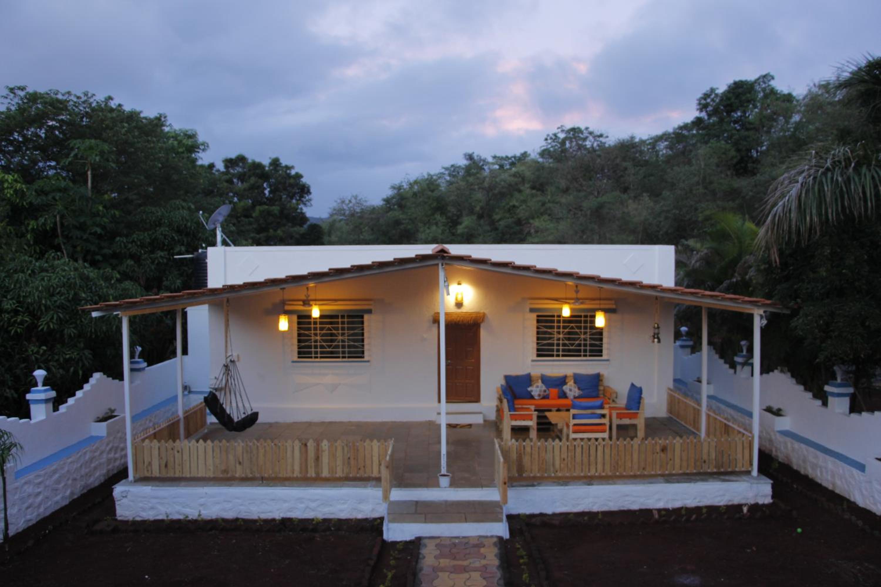 Family Bungalow photo 2