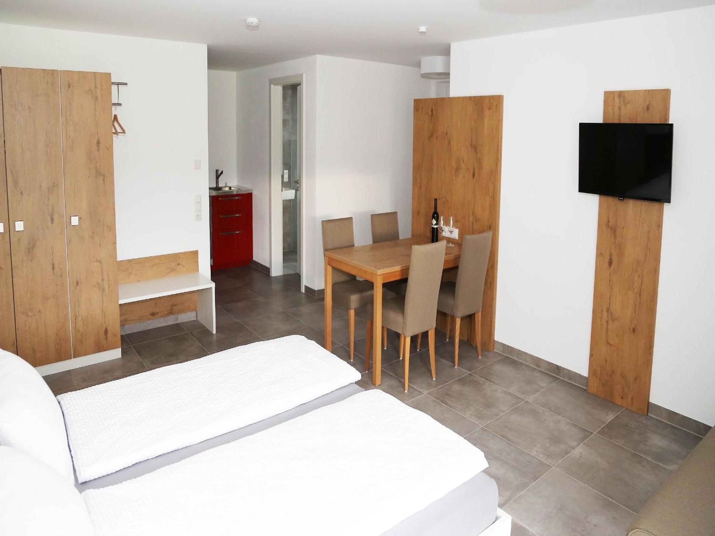 One-Bedroom Apartment with Garden View