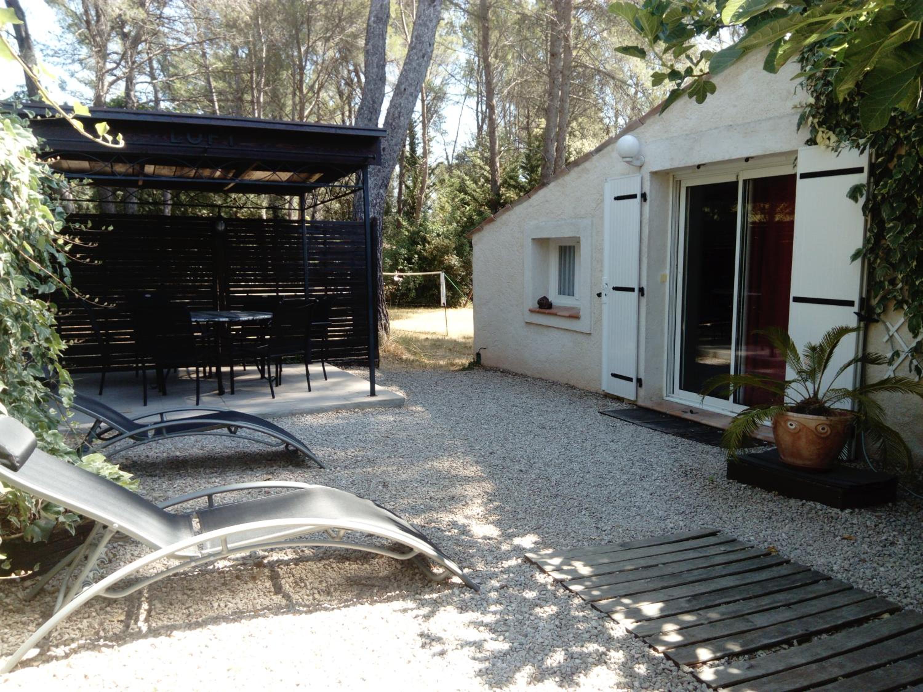 Studio with Terrace photo 2
