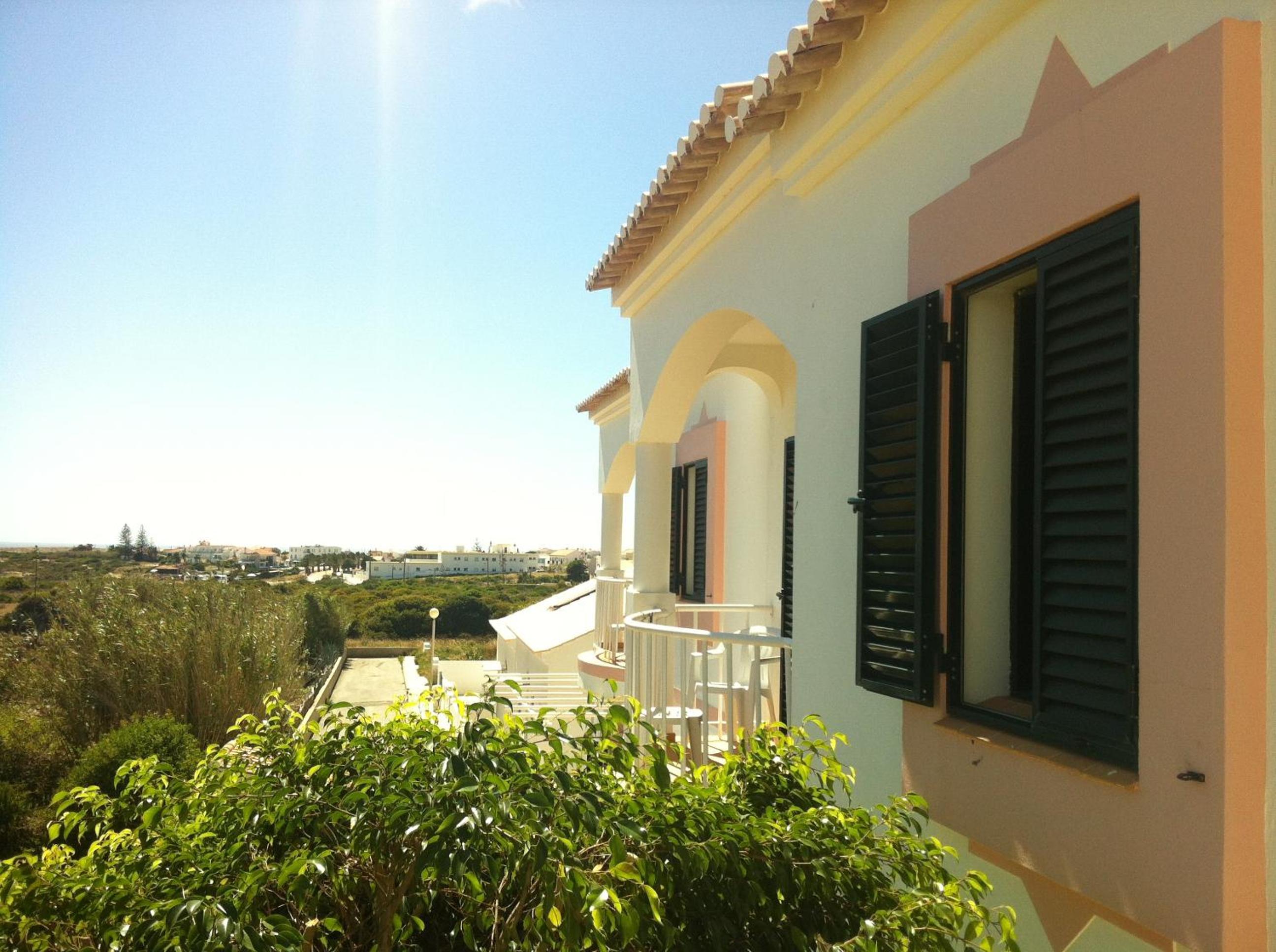 Double Or Twin Room With Balcony photo 2