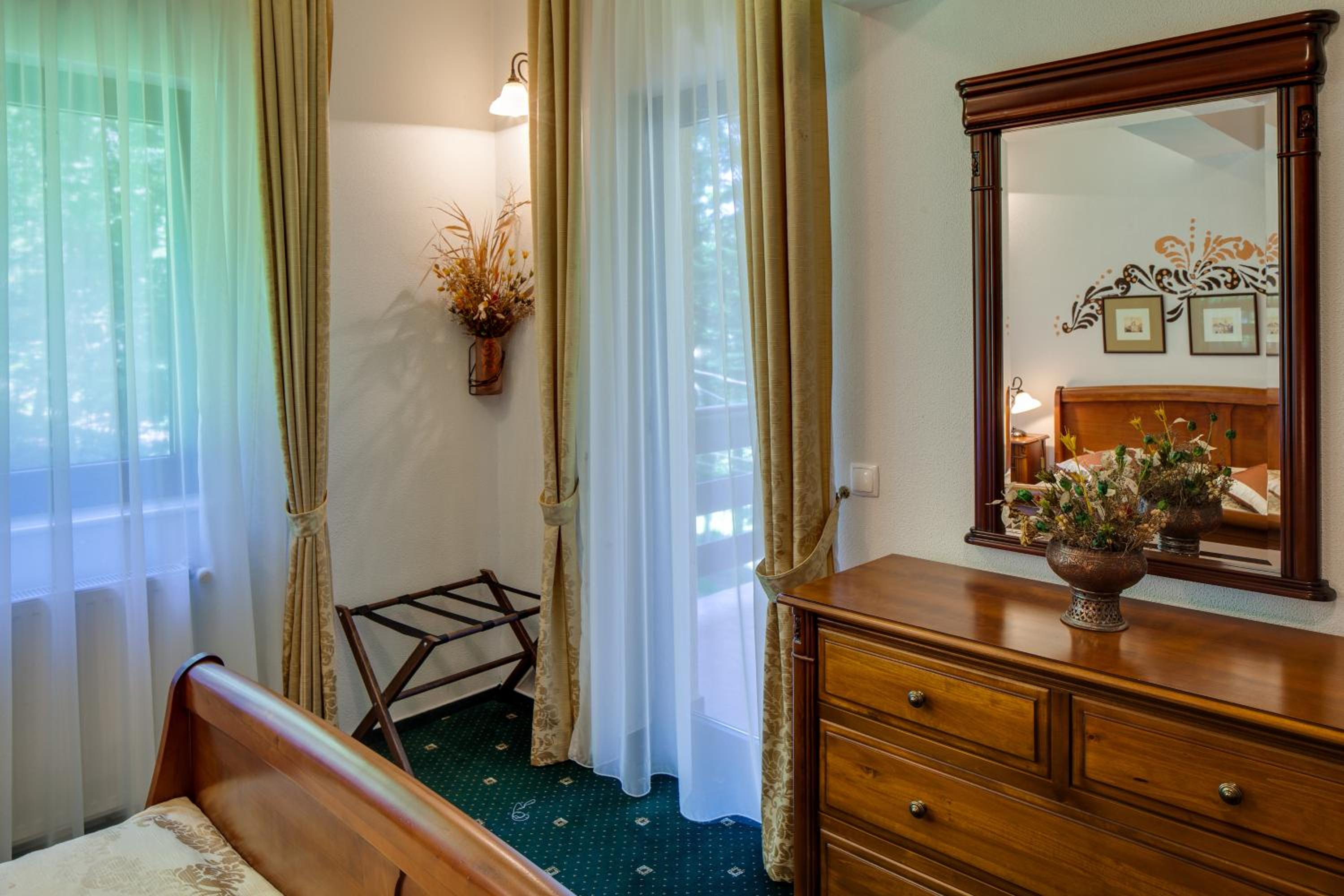 Family Apartment - Photo 3