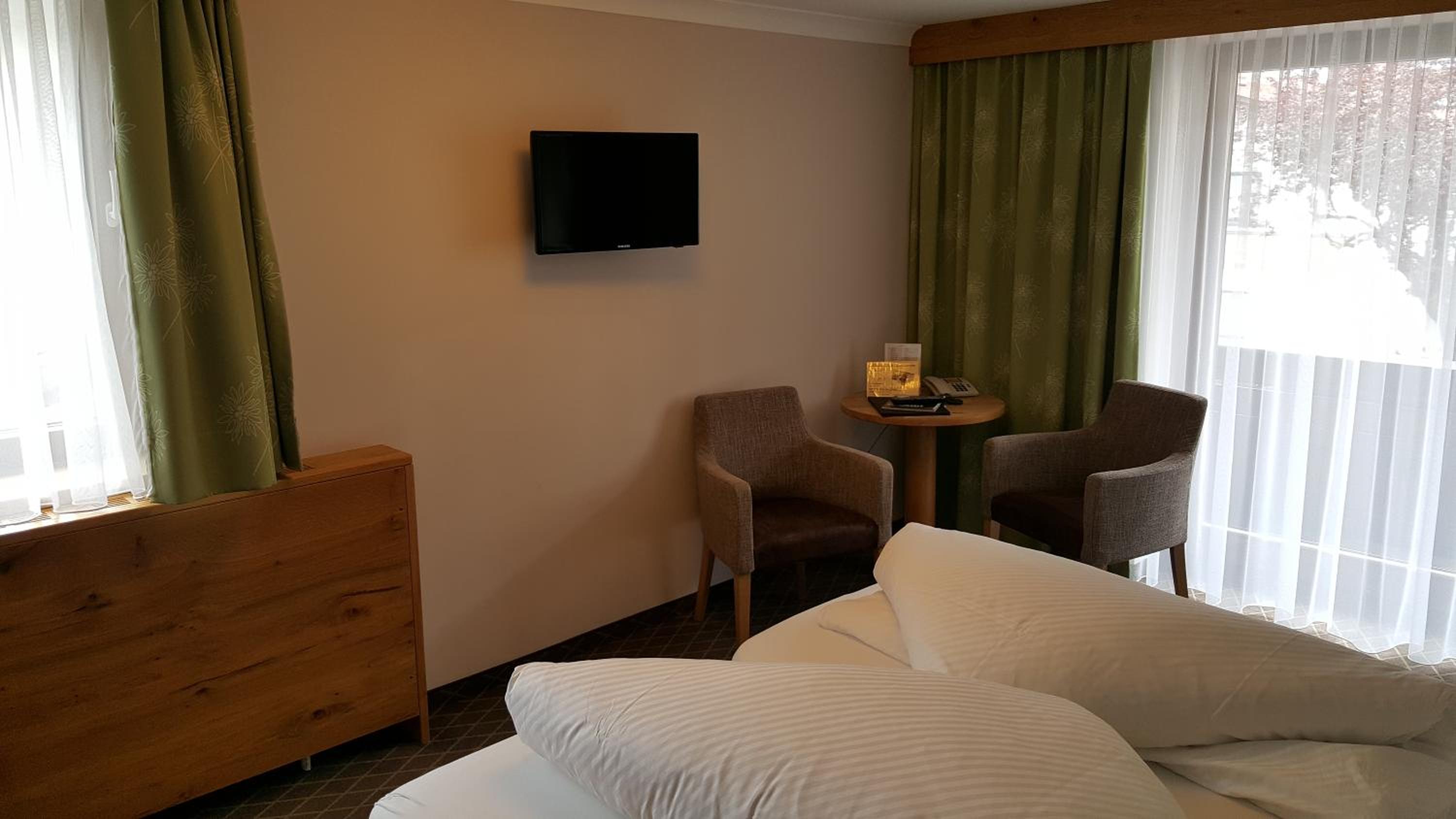 Double Room with Balcony - Photo 5