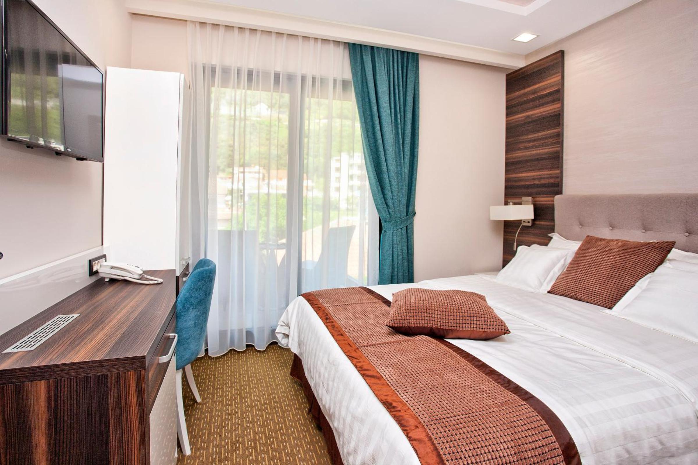 One-Bedroom Suite