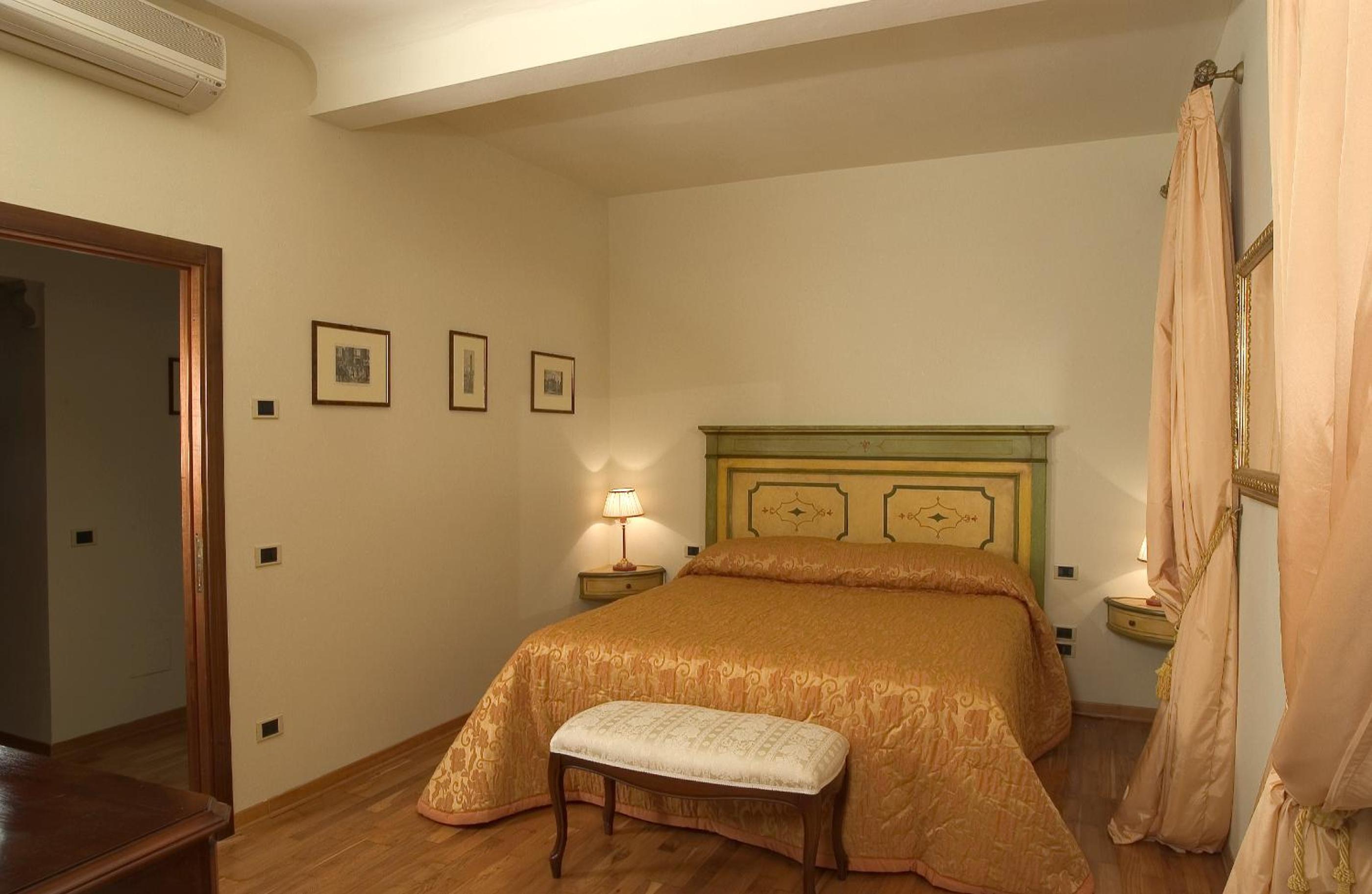 Penthouse Apartment photo 2