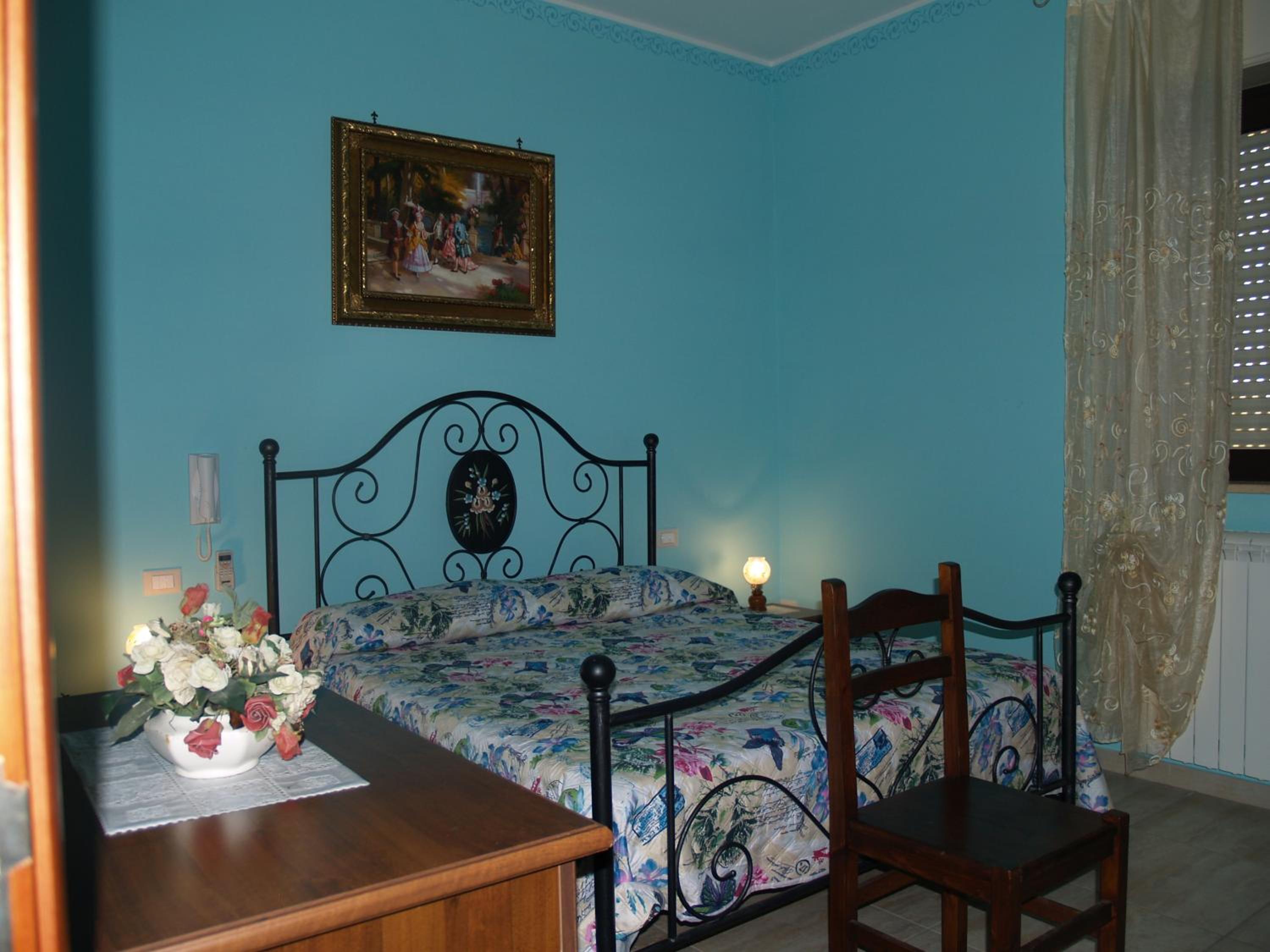 Single Room with Bathroom