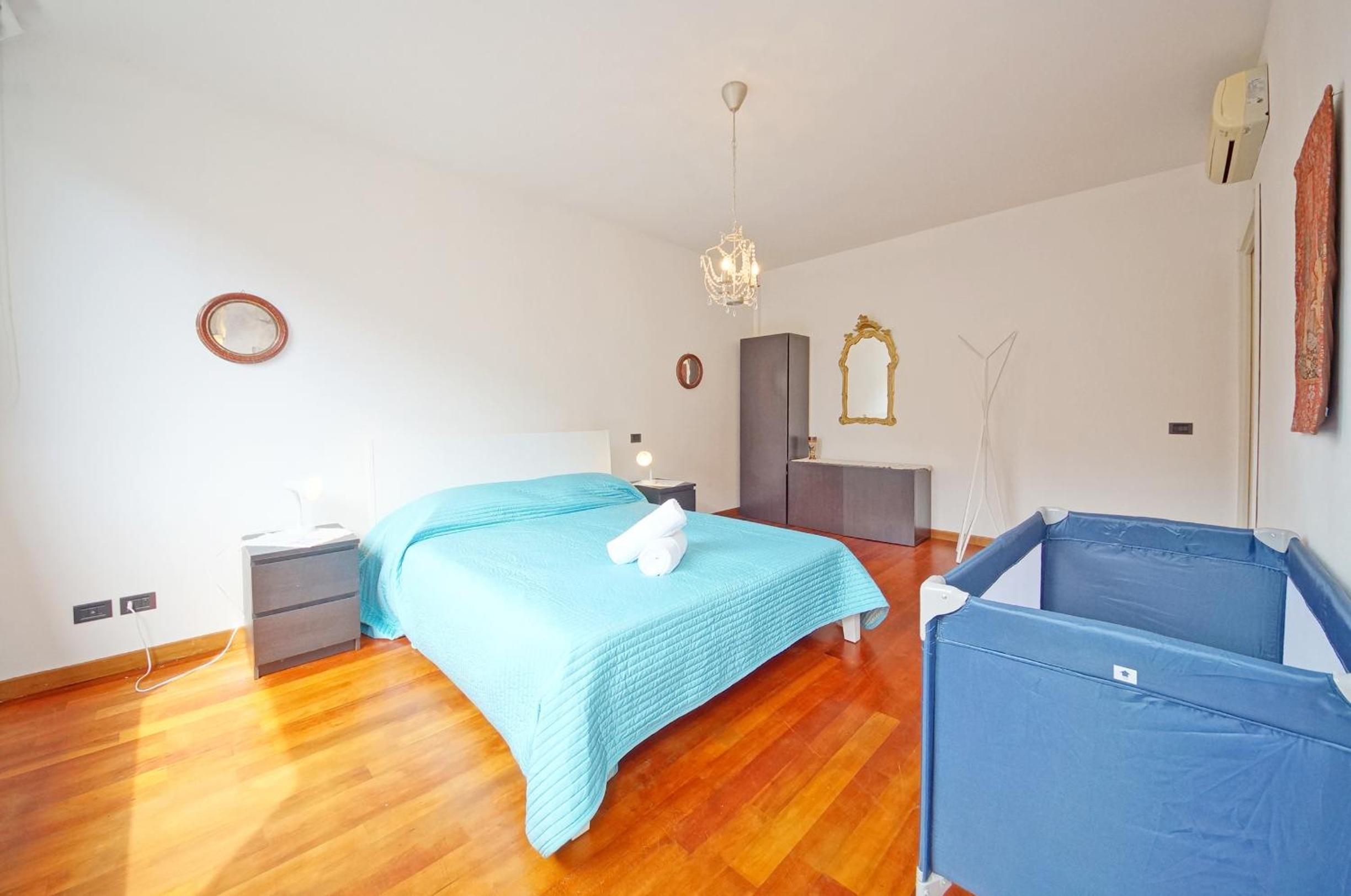 Apartment photo 3