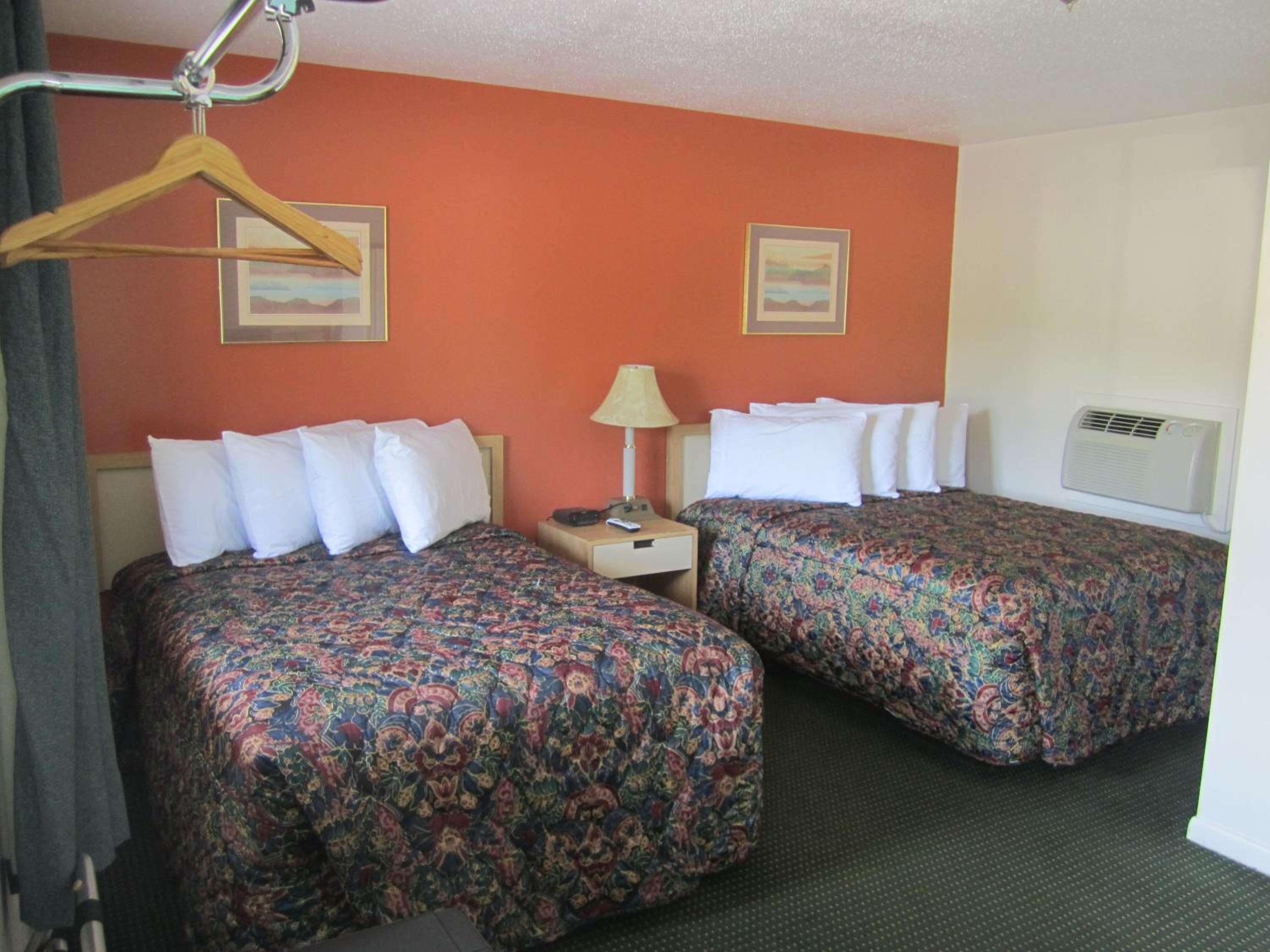 Double Room - Non-Smoking  - Photo 2