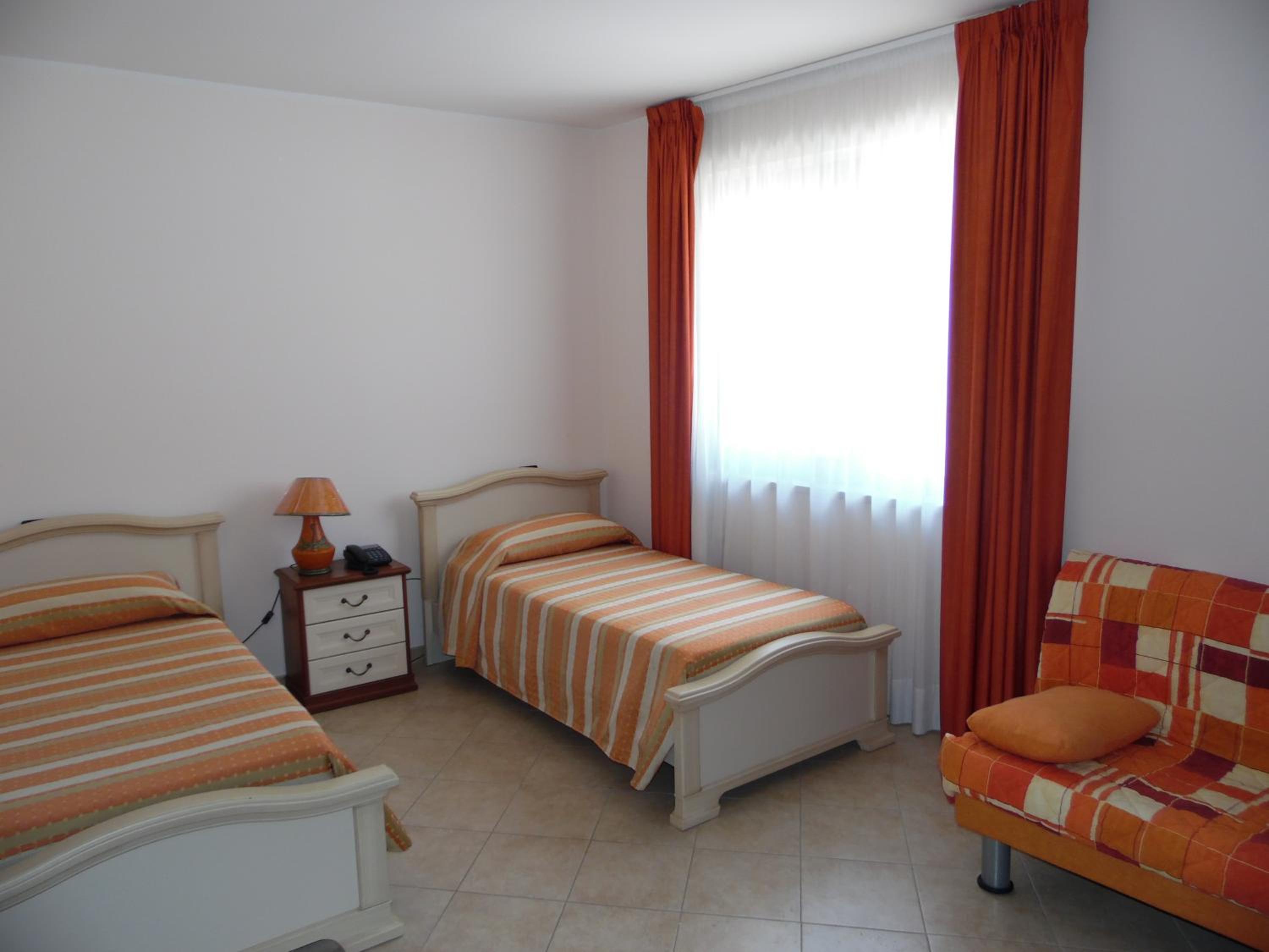 Deluxe Twin Room photo 1