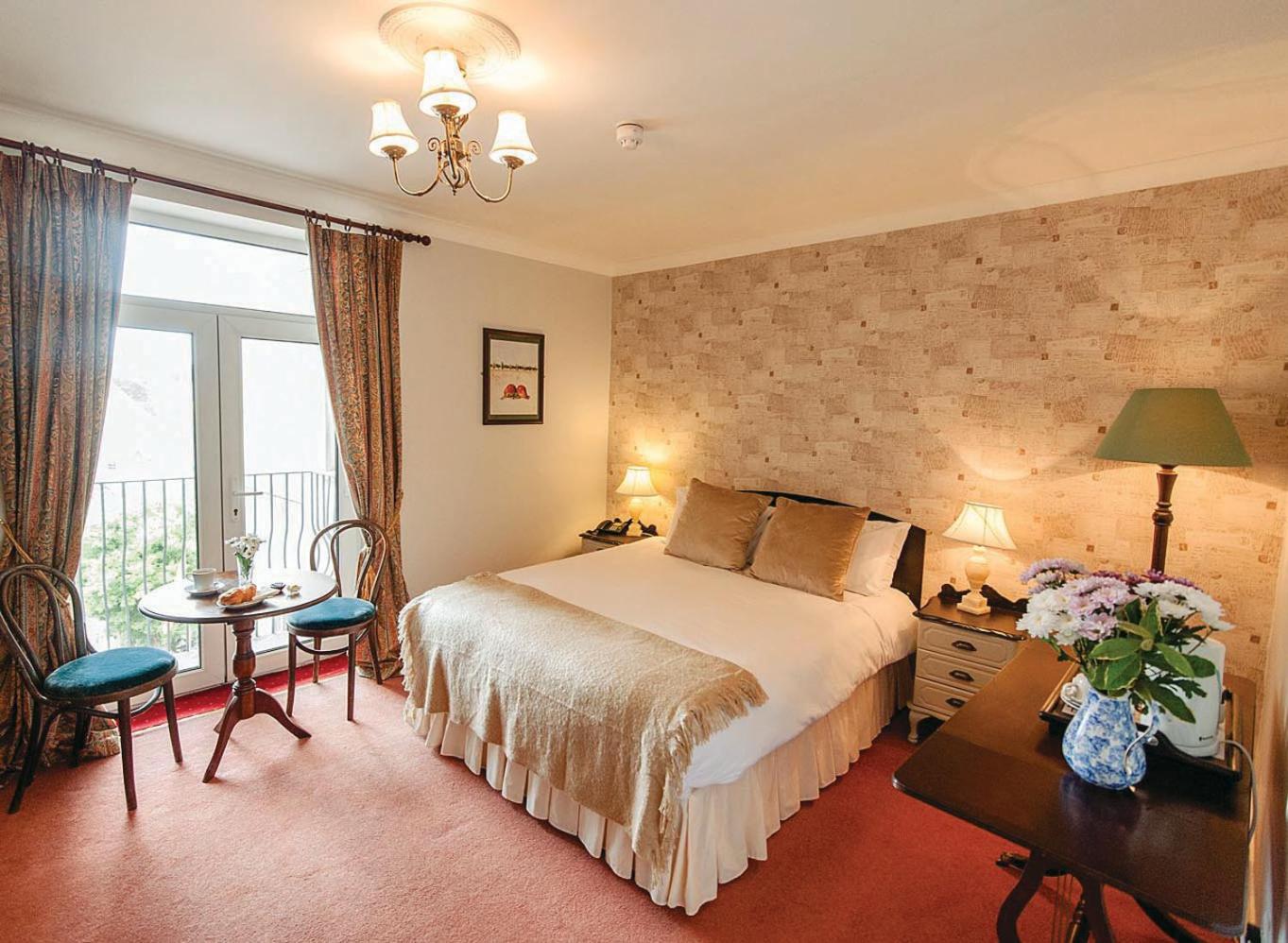 Classic Double Room with Balcony