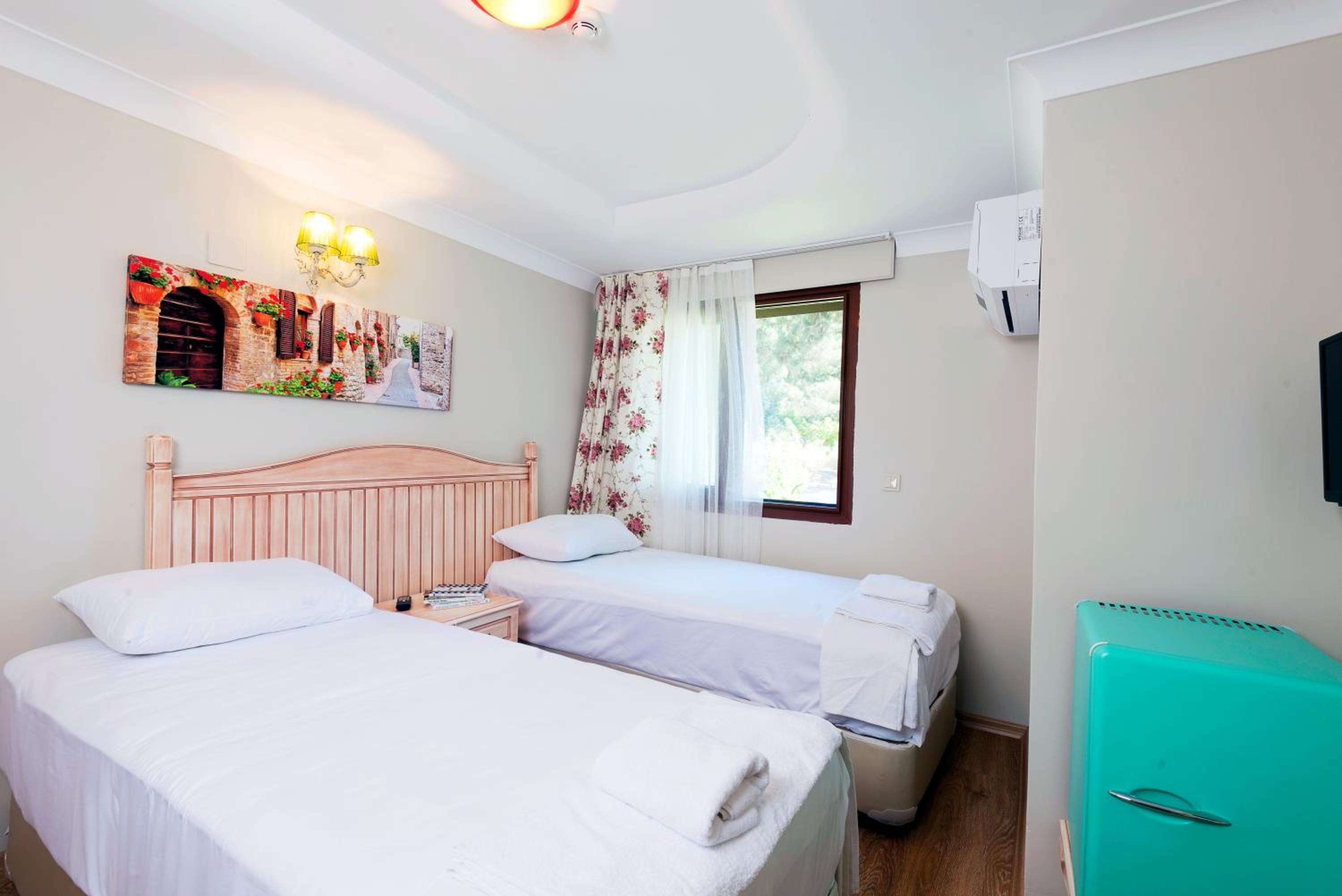 Standard Double Or Twin Room With Balcony photo 1