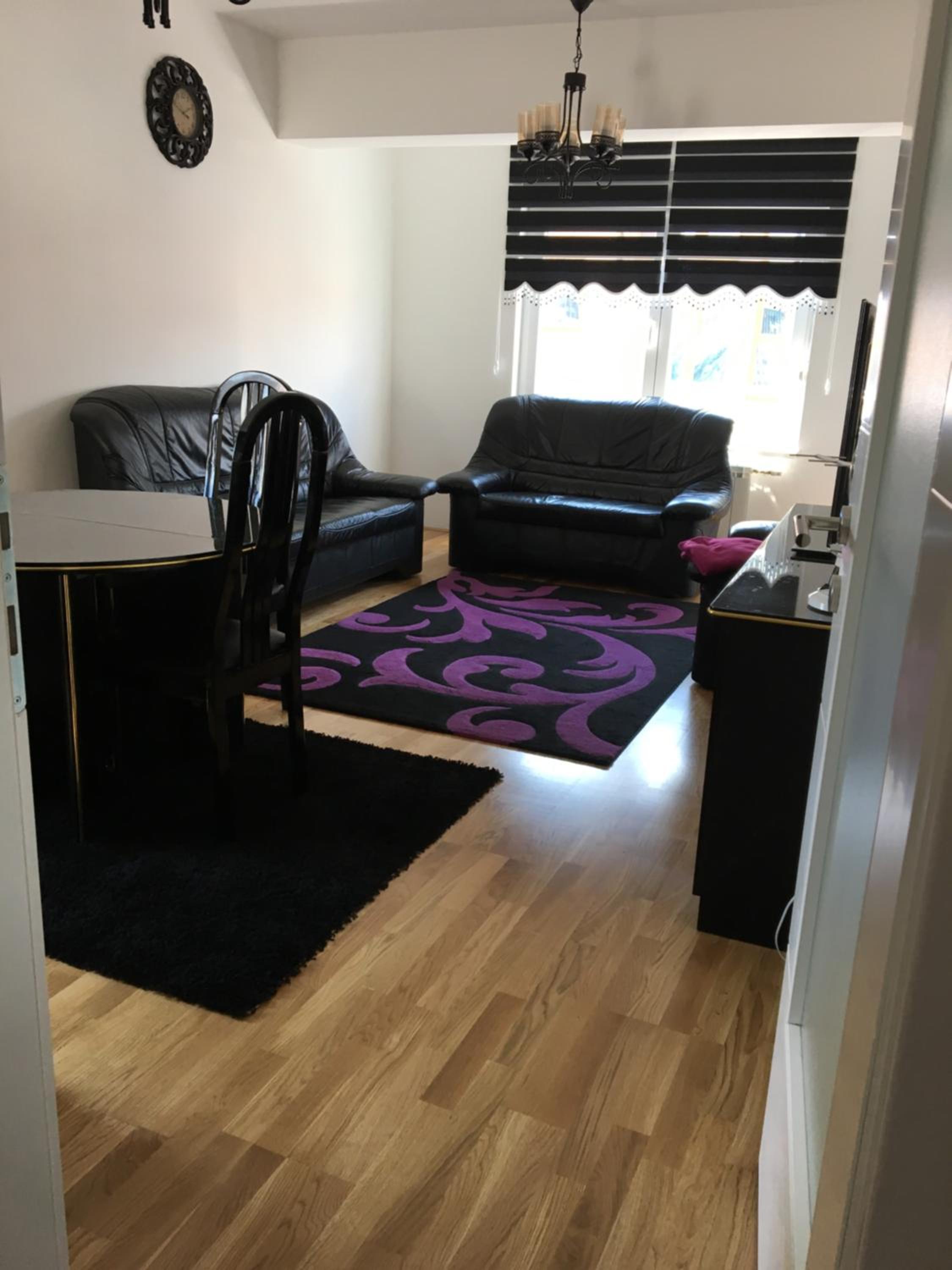 Apartment photo 1
