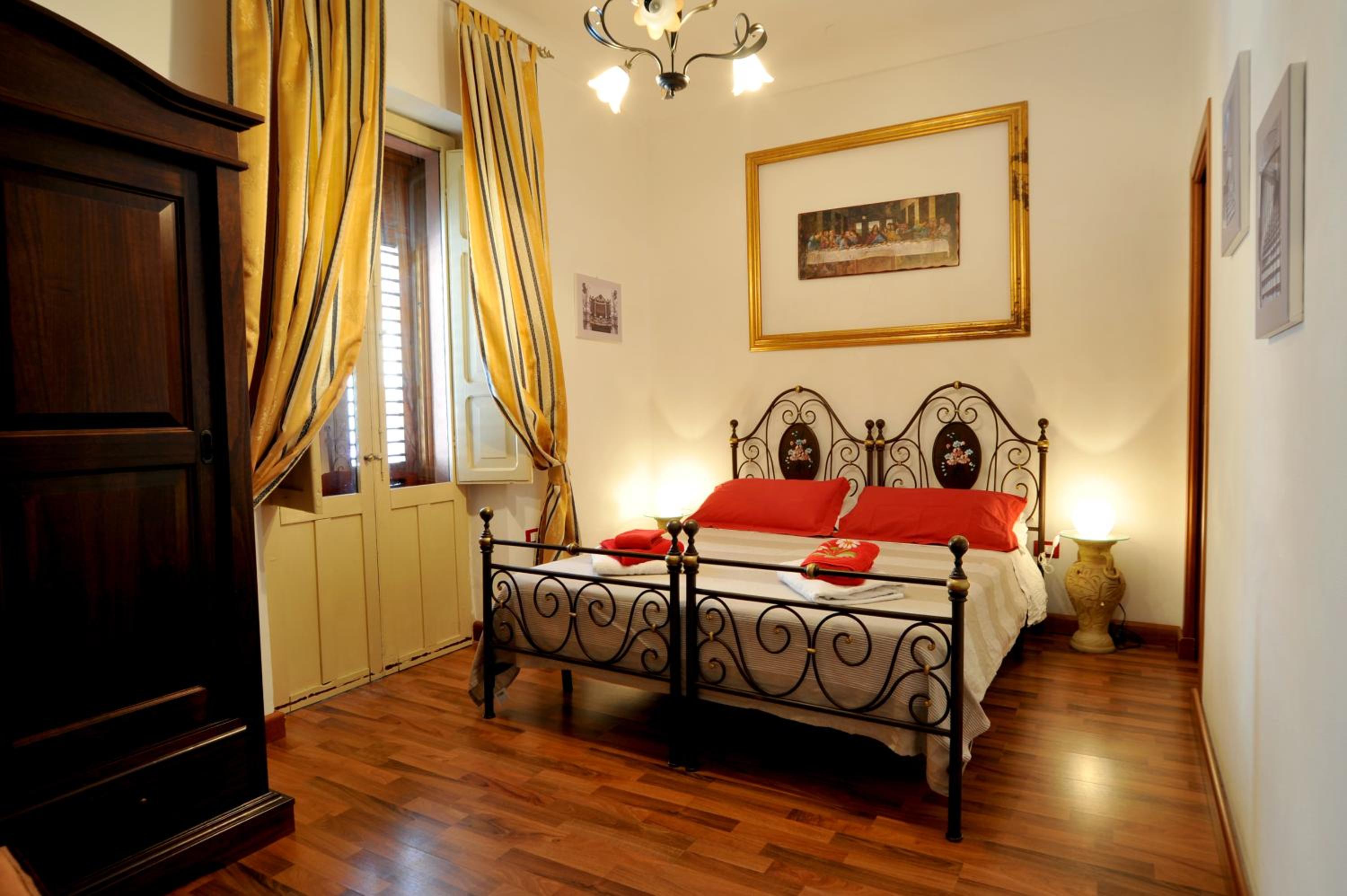 Double or Twin Room with Balcony photo 1
