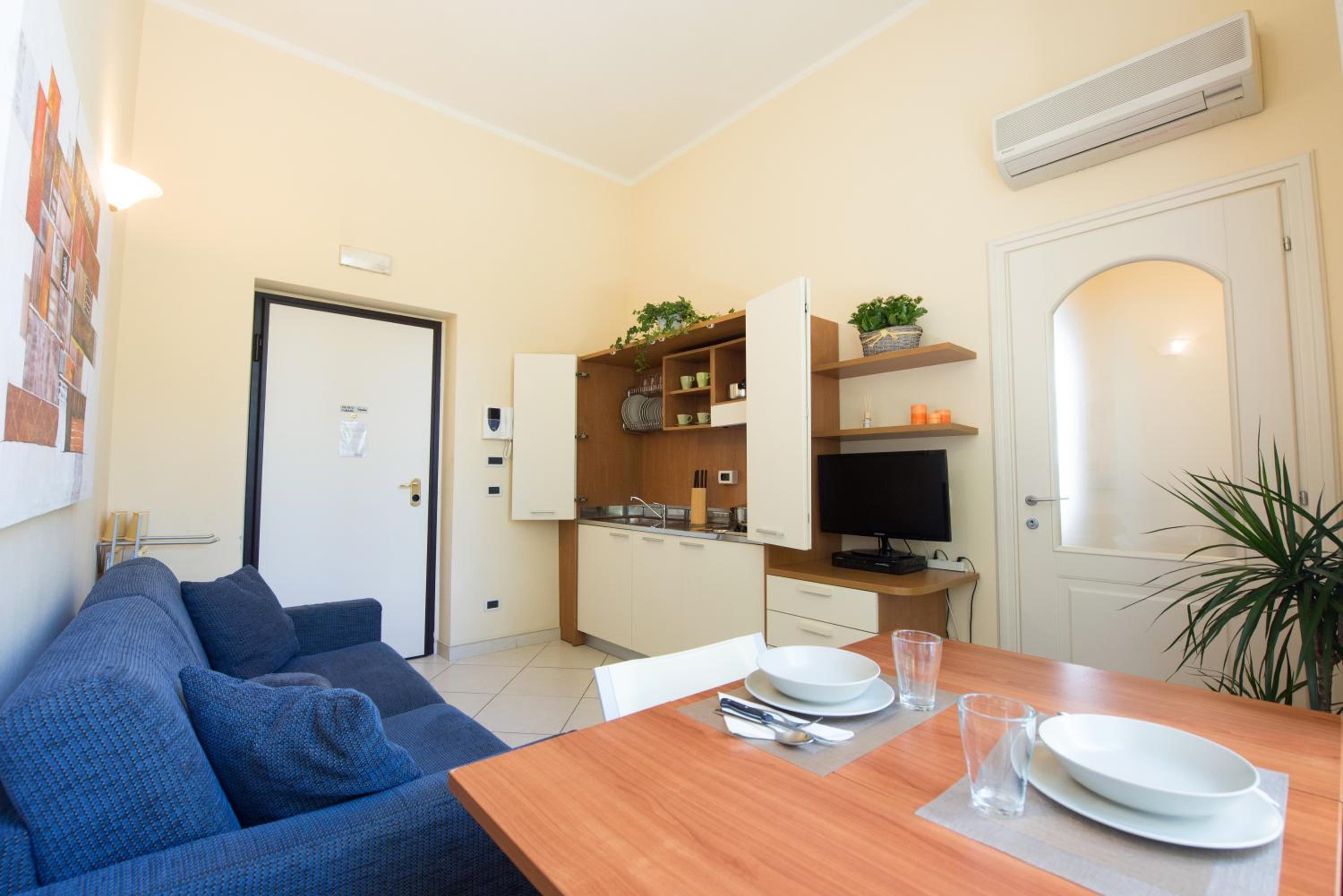 One-Bedroom Apartment (4 Adults)