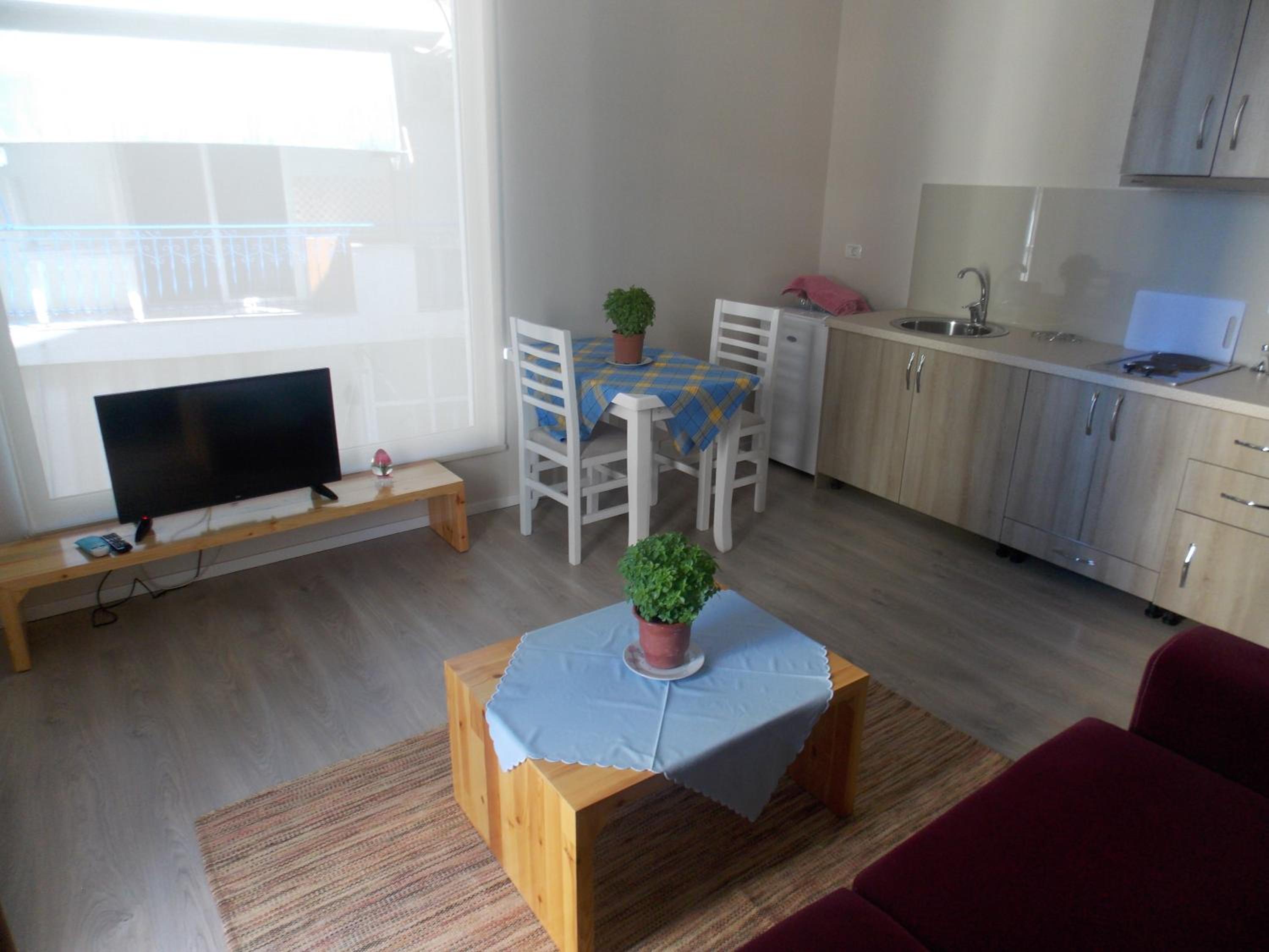 Apartment with Balcony photo 1