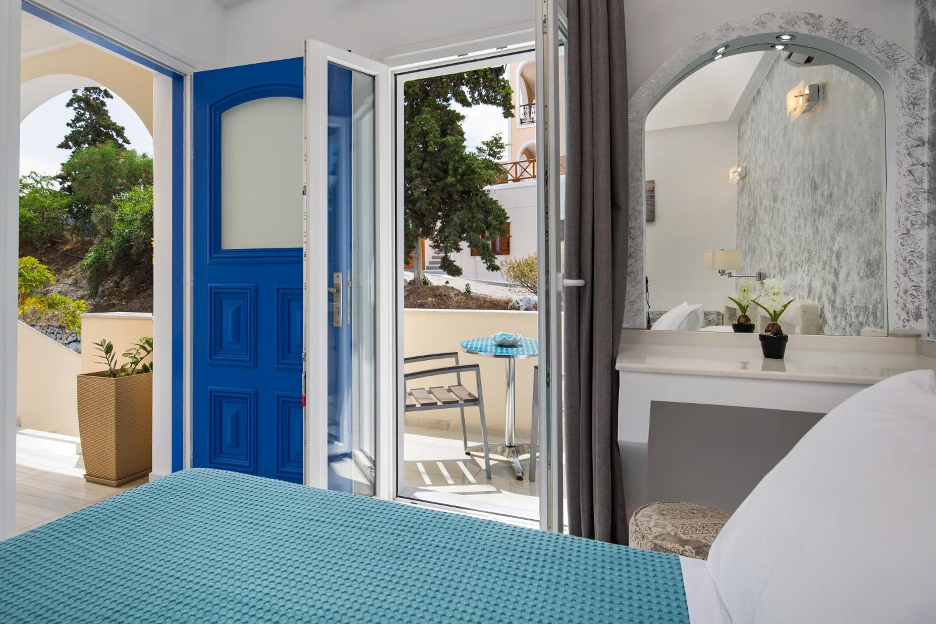 Twin Room with Balcony photo 2
