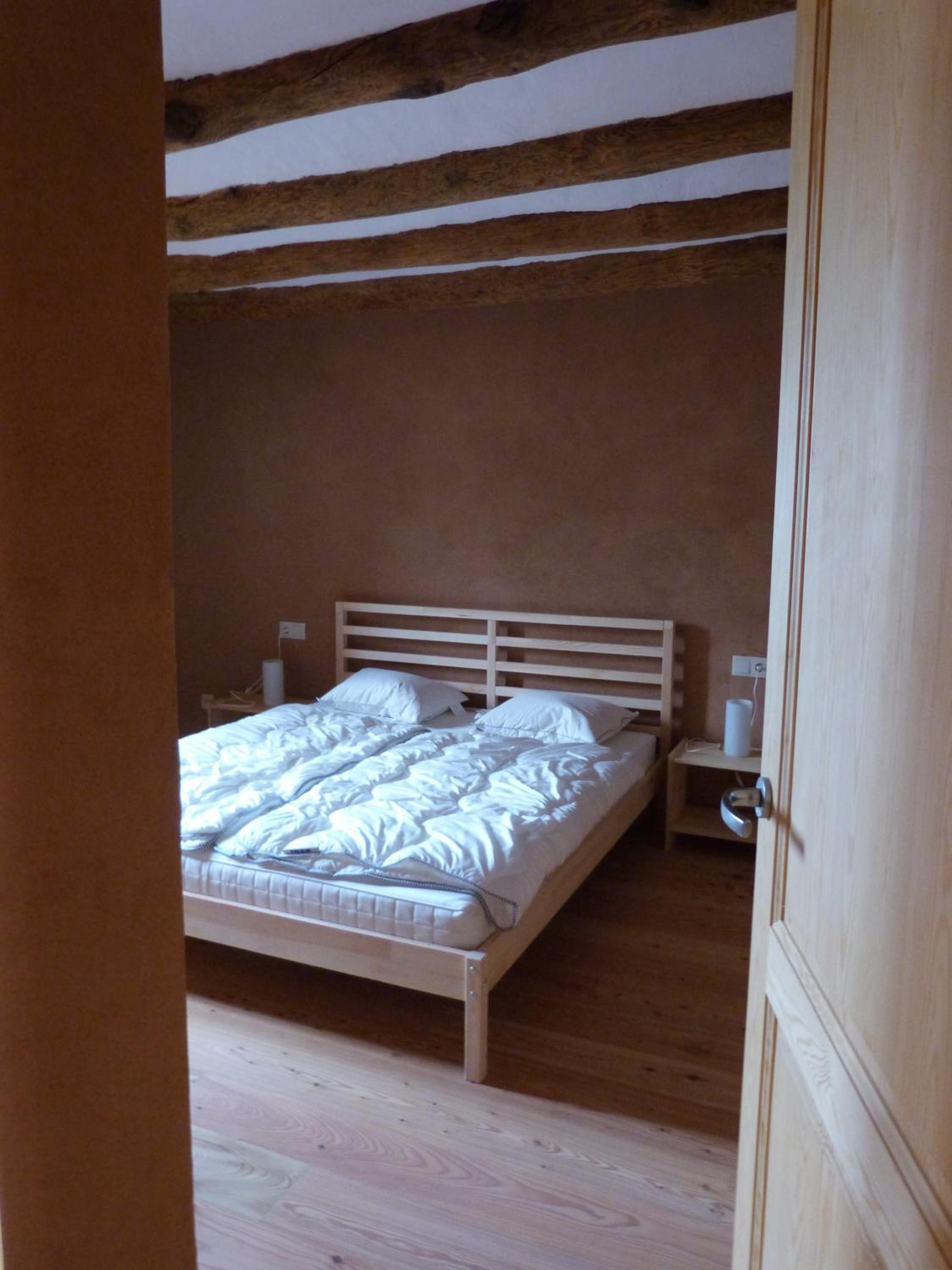 Apartment with Terrace - Photo 1