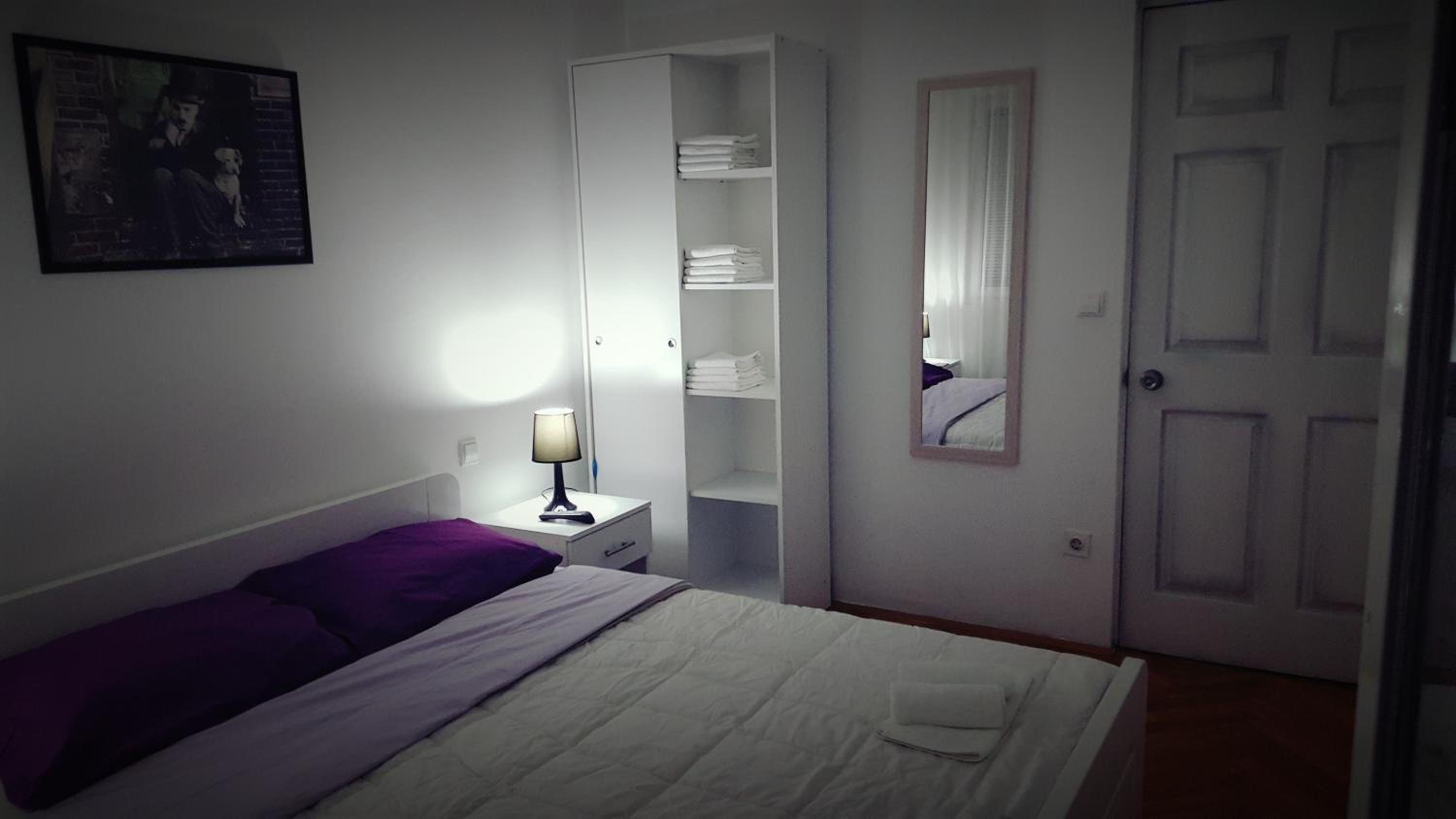 Apartment with Balcony photo 3