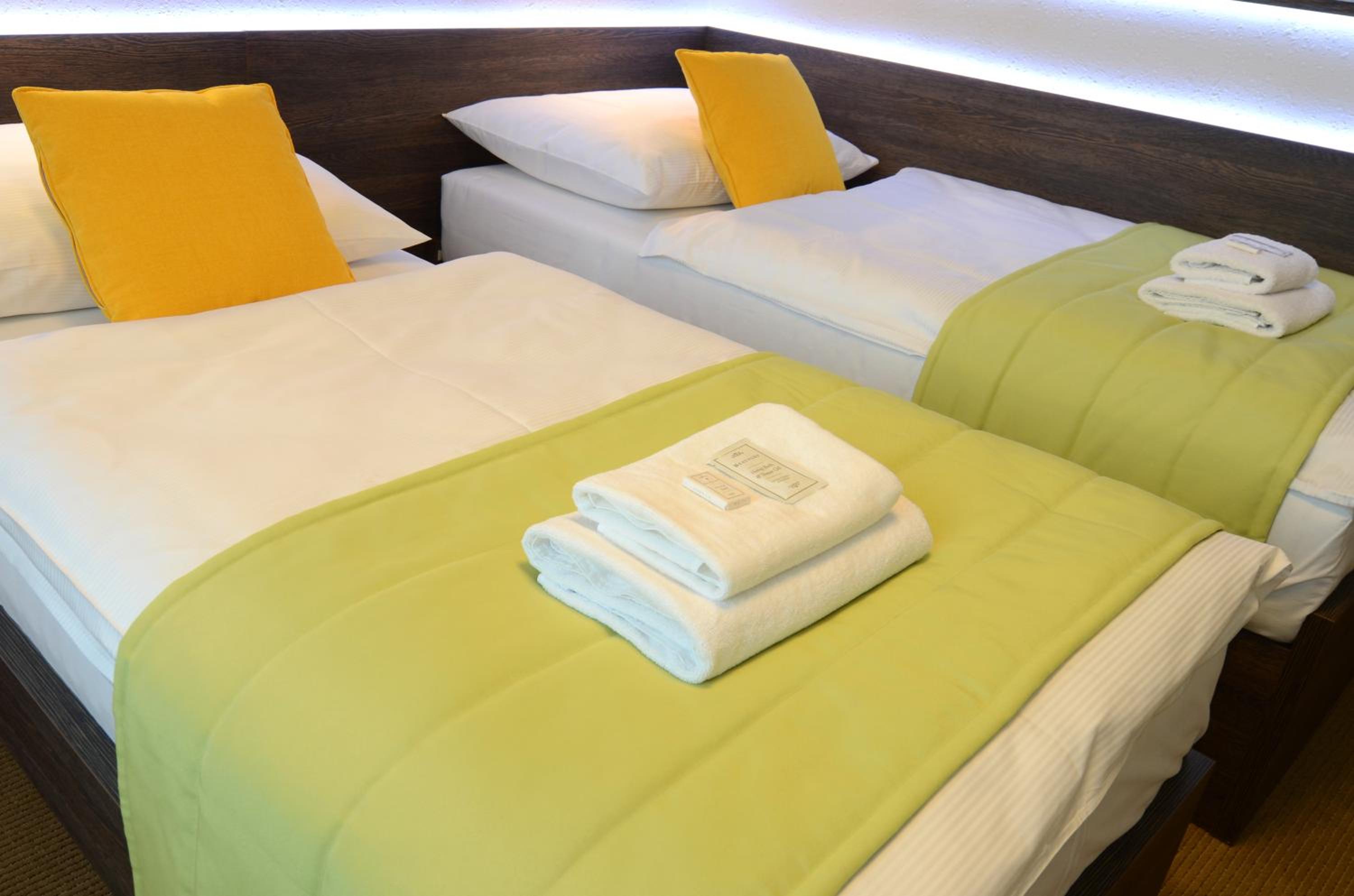 Twin Room - Photo 4