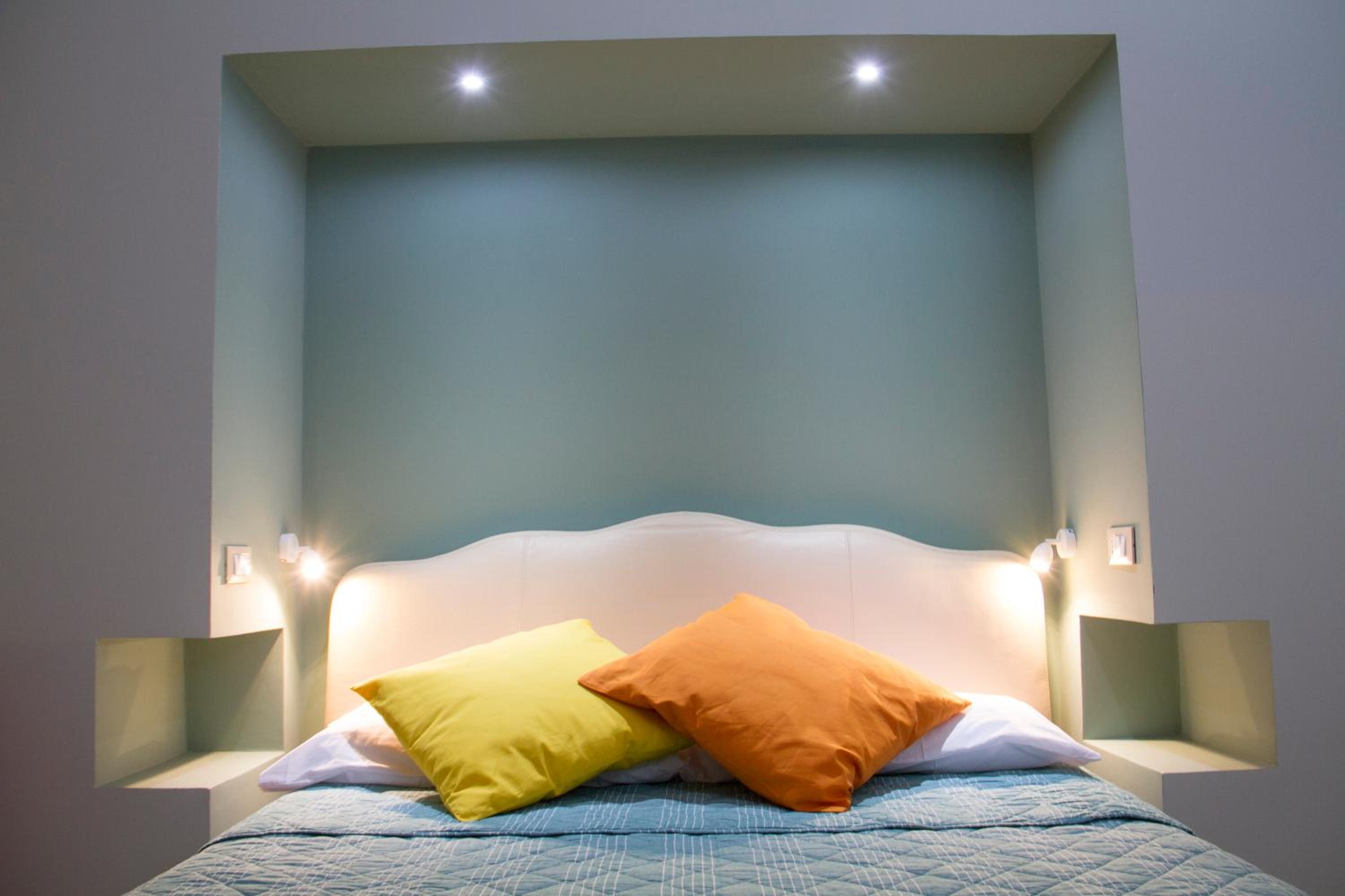 One-Bedroom Apartment - Photo 9