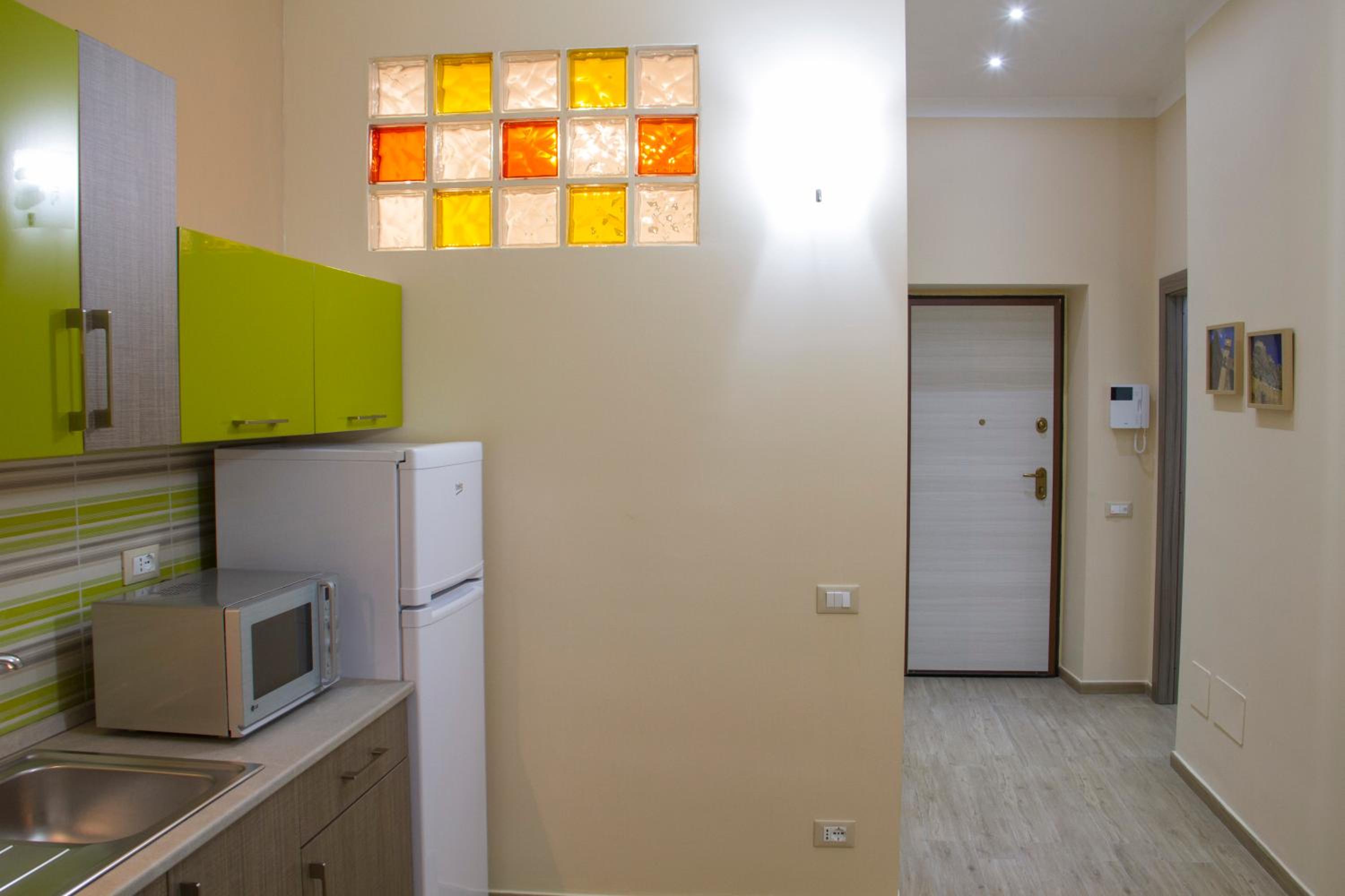 One-Bedroom Apartment - Photo 23