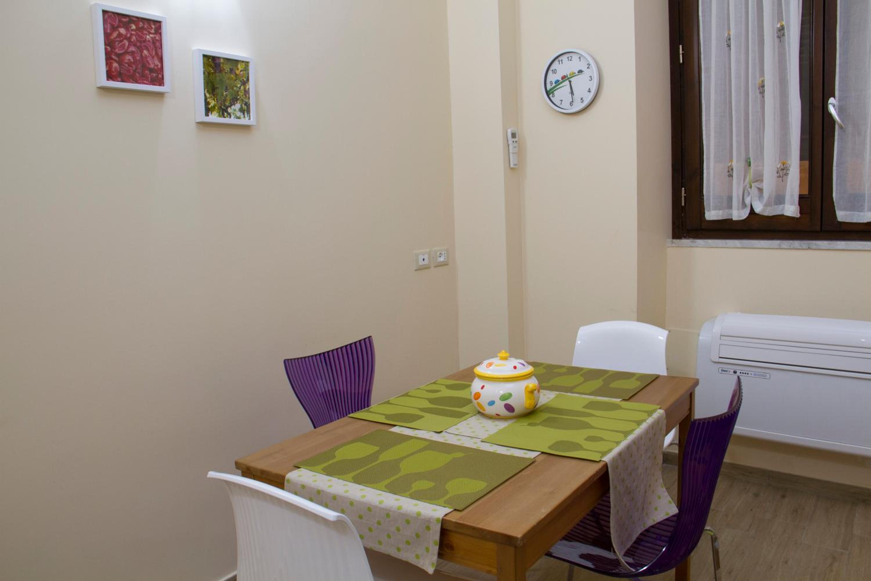 One-Bedroom Apartment - Photo 20