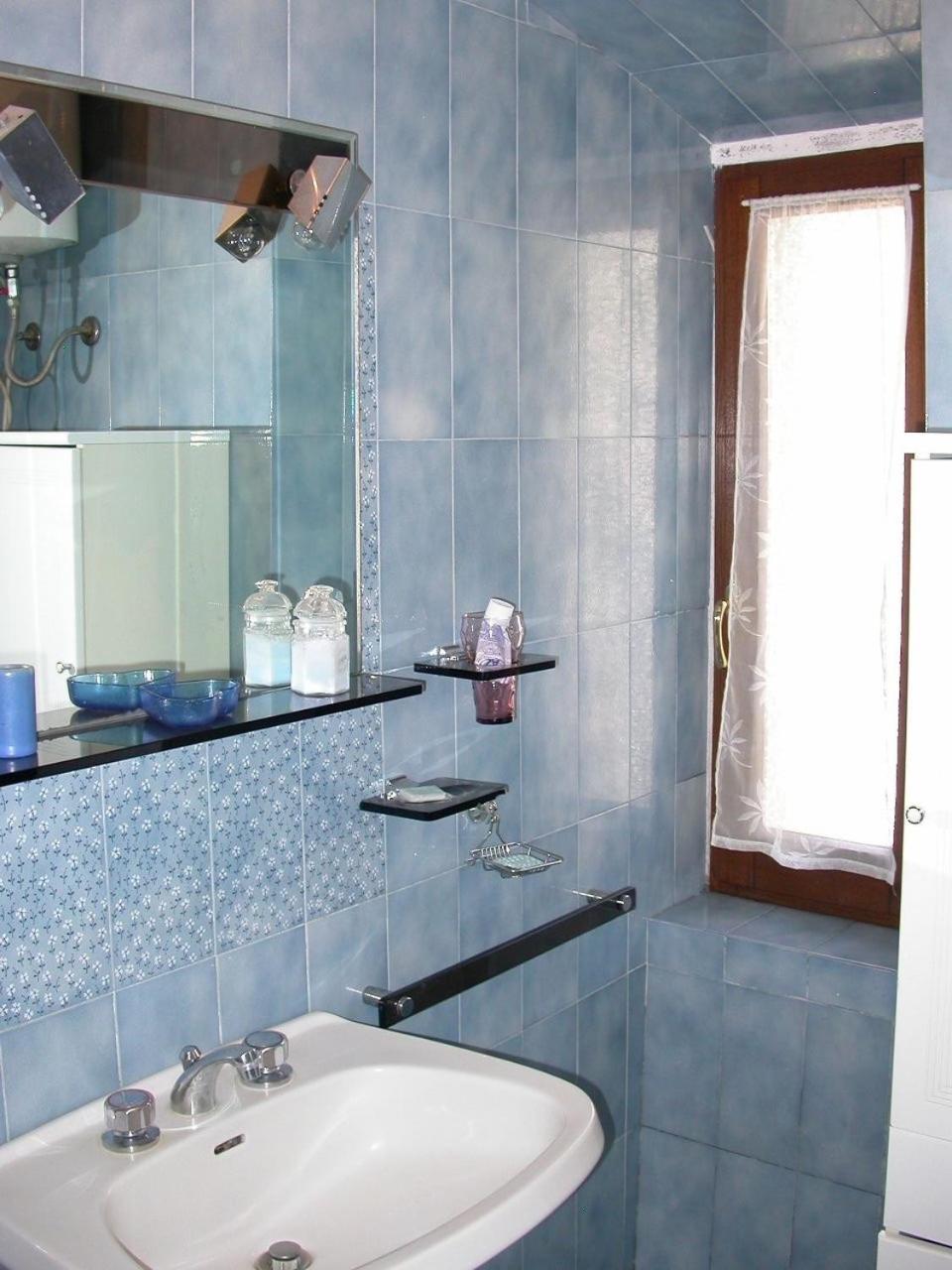 One-Bedroom House - Photo 8